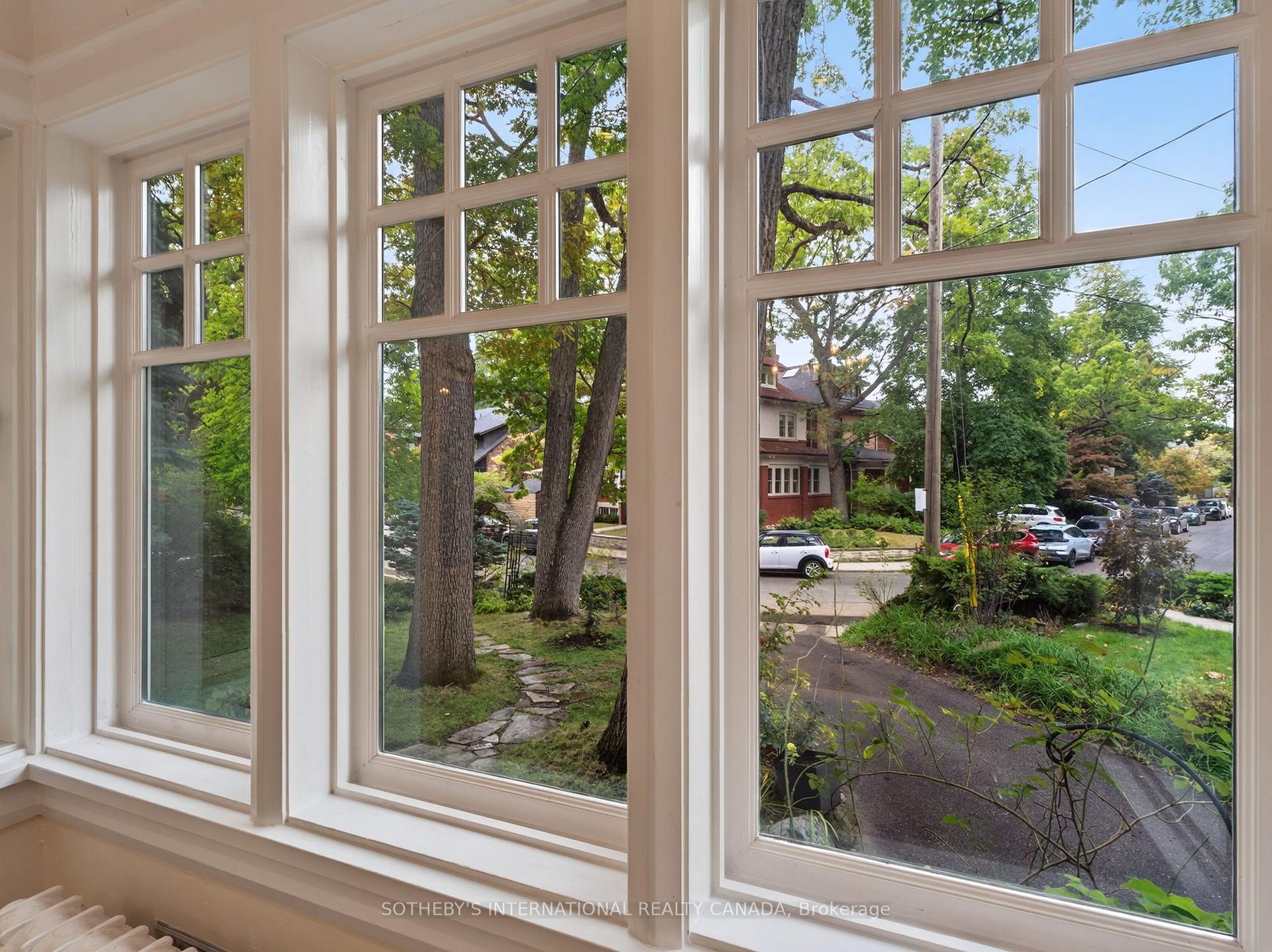 Photo 11 of 91 Braemore Gardens, Toronto, Wychwood — HOMEH
