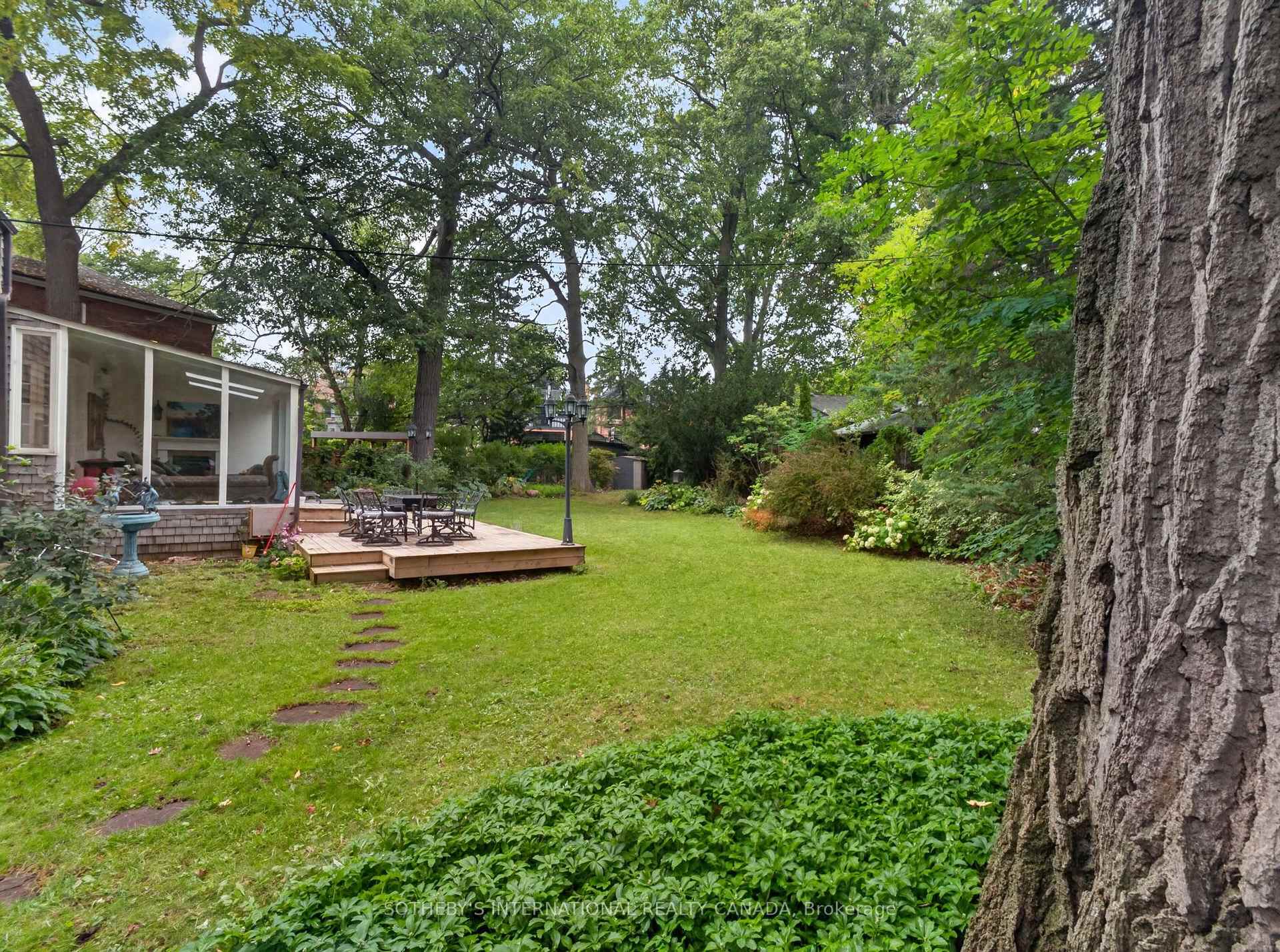 Photo 51 of 91 Braemore Gardens, Toronto, Wychwood — HOMEH
