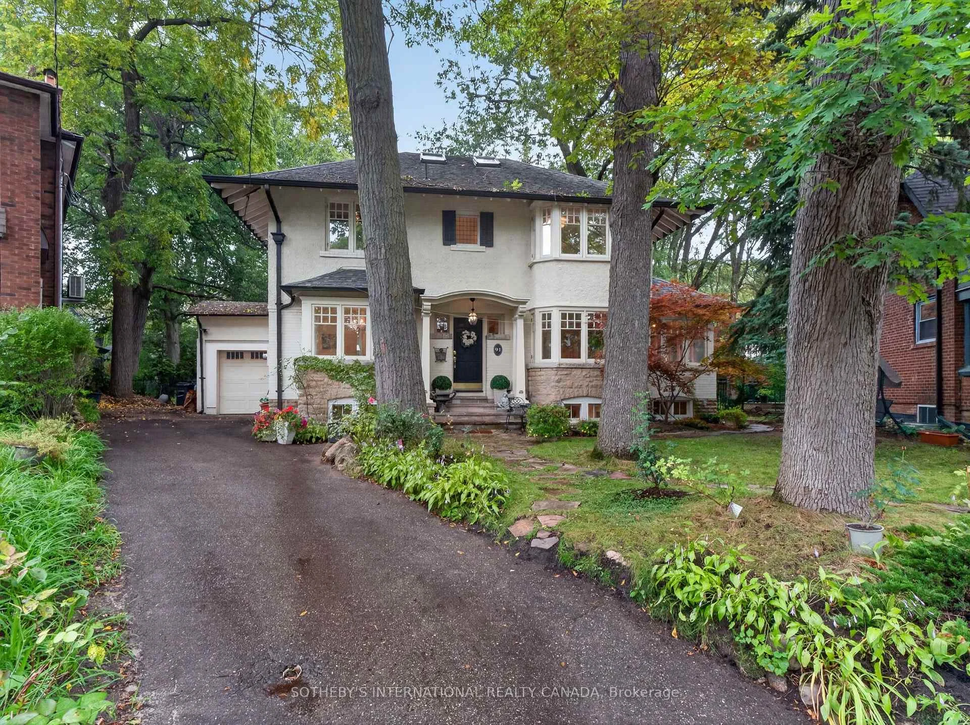 Photo 6 of 91 Braemore Gardens, Toronto, Wychwood — HOMEH