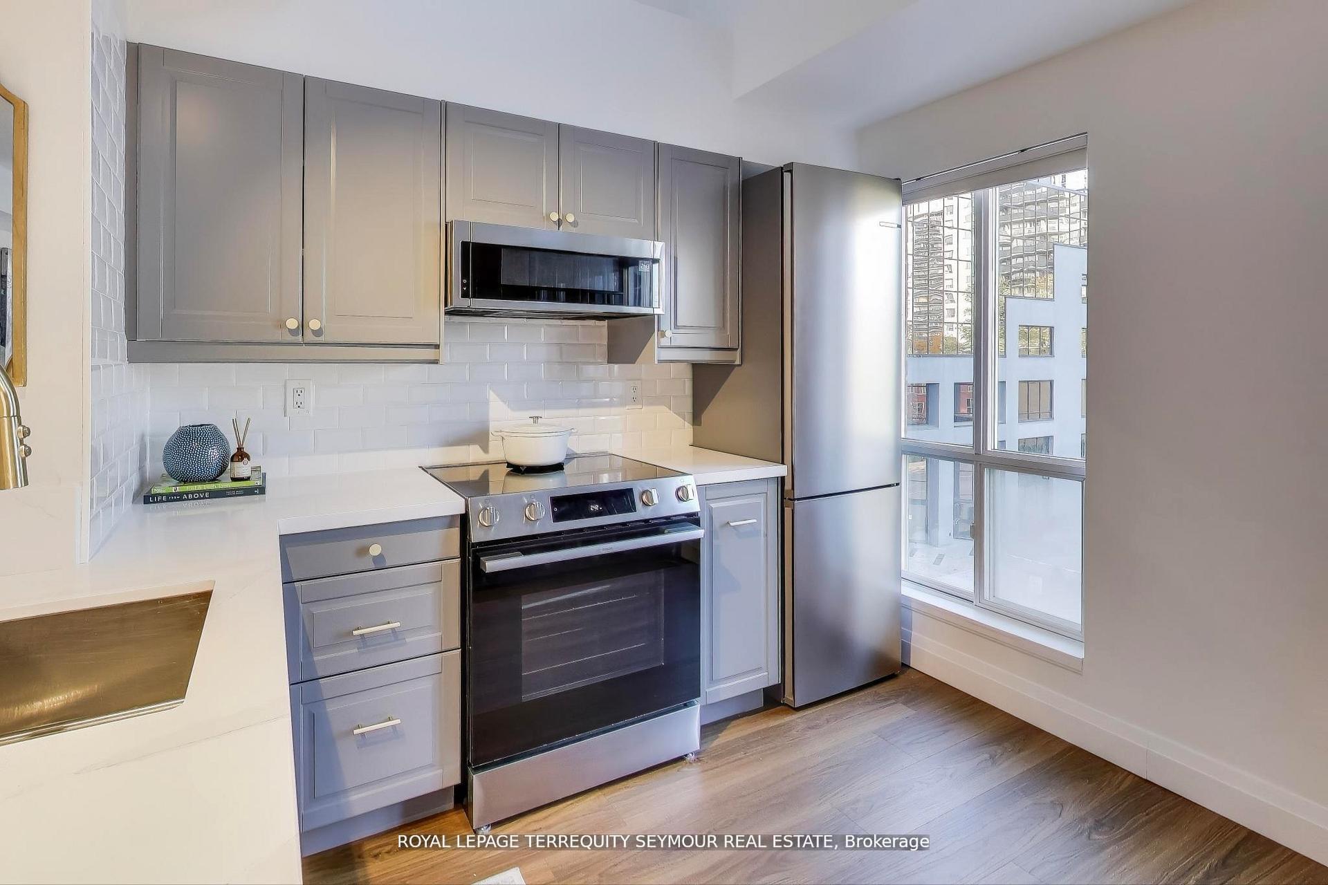 Photo 10 of Unit 448, 139 Merton Street, Toronto, Mount Pleasant West — HOMEH
