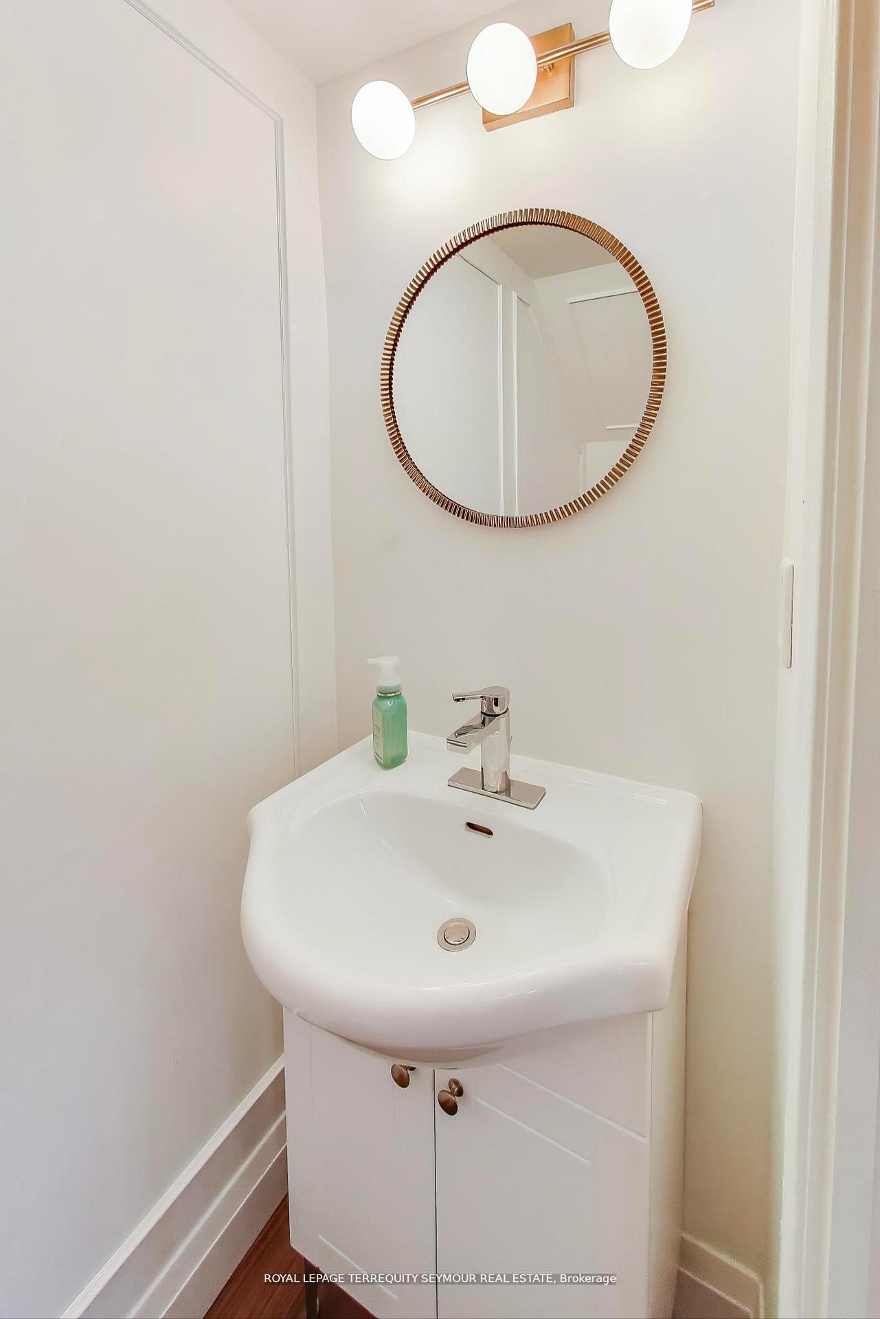 Photo 13 of Unit 448, 139 Merton Street, Toronto, Mount Pleasant West — HOMEH