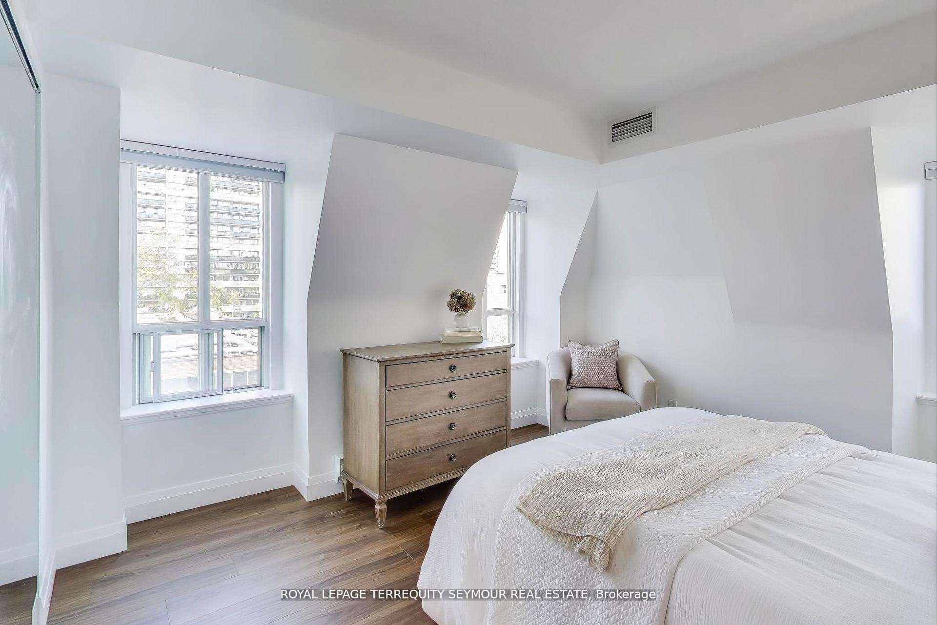 Photo 16 of Unit 448, 139 Merton Street, Toronto, Mount Pleasant West — HOMEH