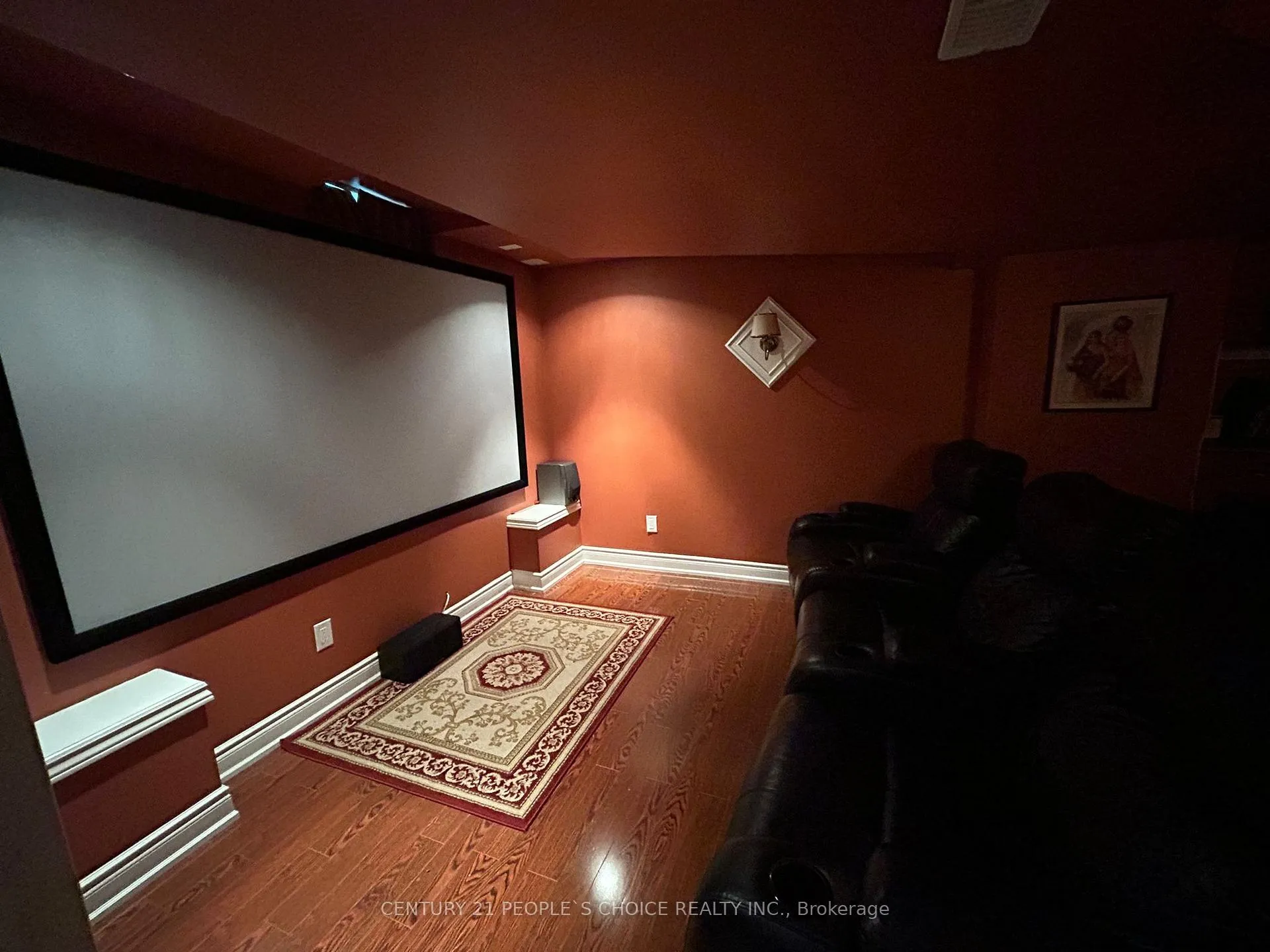 Photo 42 of 128 Mount Royal Circle, Brampton, Vales of Castlemore North — HOMEH