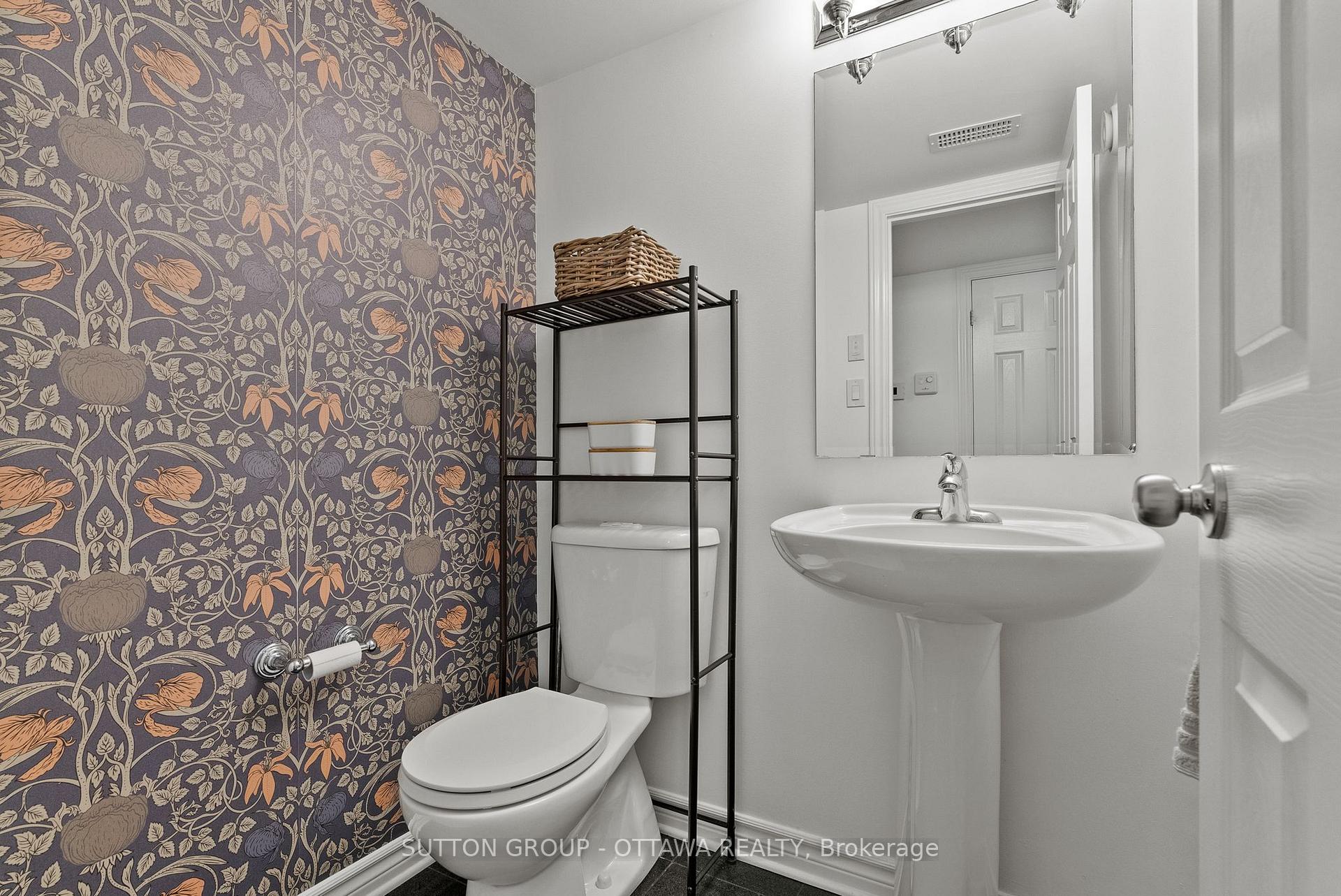 Photo 24 of Unit 7, 565 Stonefield Private, Ottawa, Barrhaven East — HOMEH