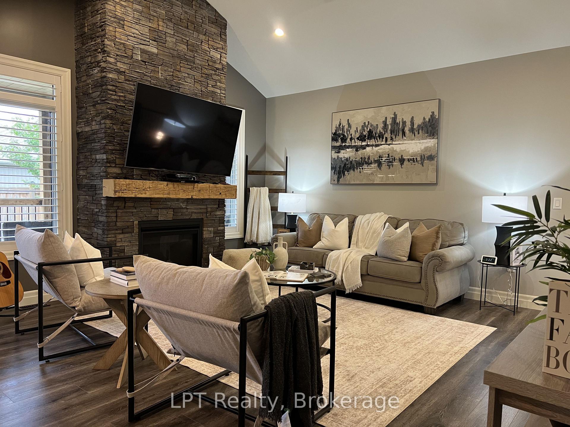 Photo 13 of 80 Ambrosia Terrace, Quinte West, Murray Ward — HOMEH