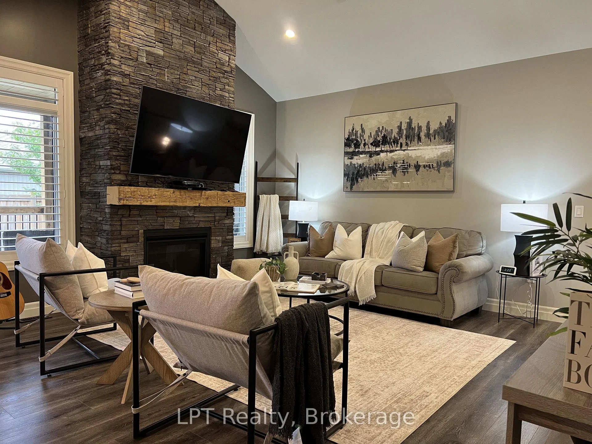 Photo 11 of 80 Ambrosia Terrace, Quinte West, Murray Ward — HOMEH