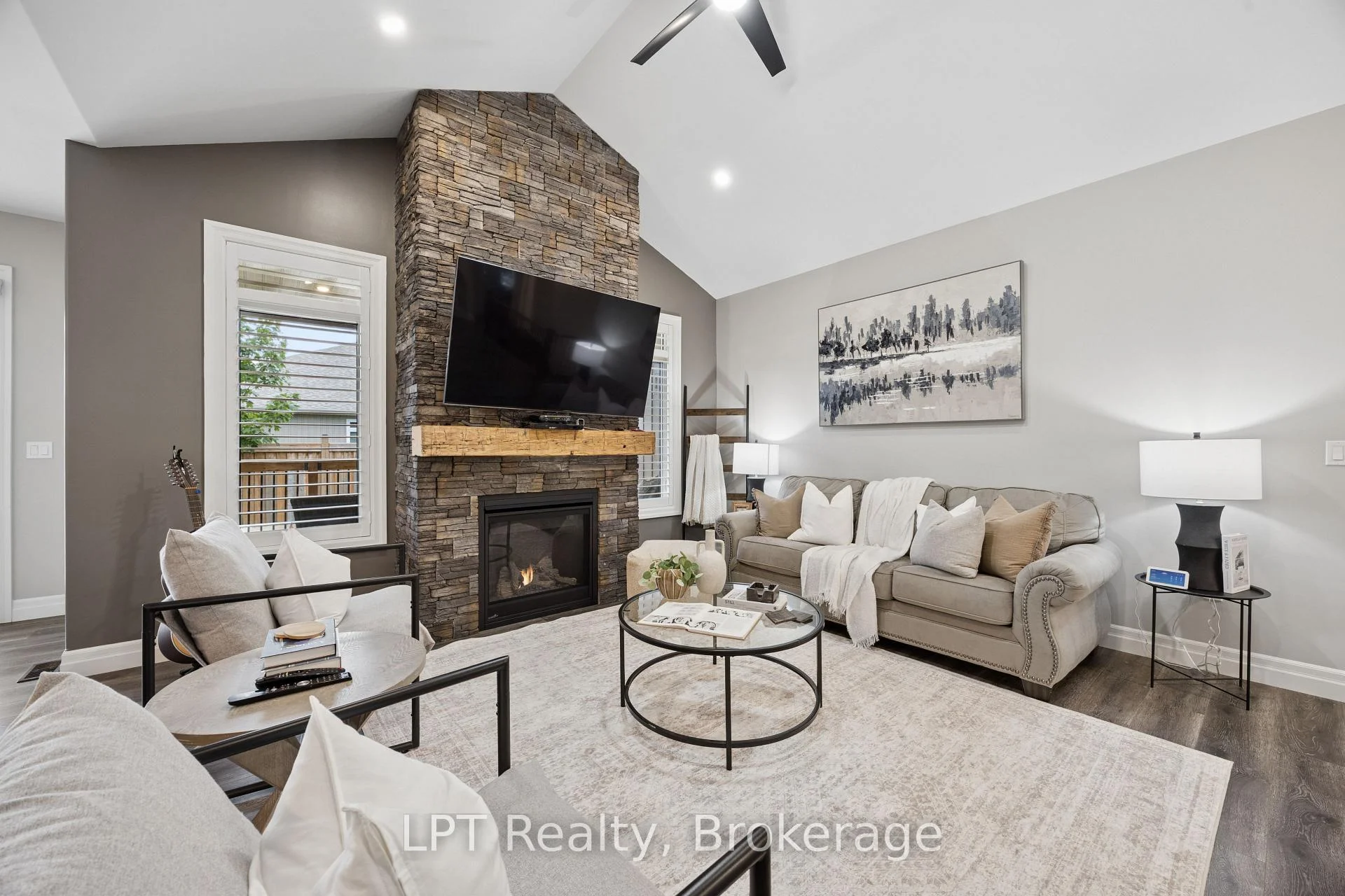 Photo 30 of 80 Ambrosia Terrace, Quinte West, Murray Ward — HOMEH