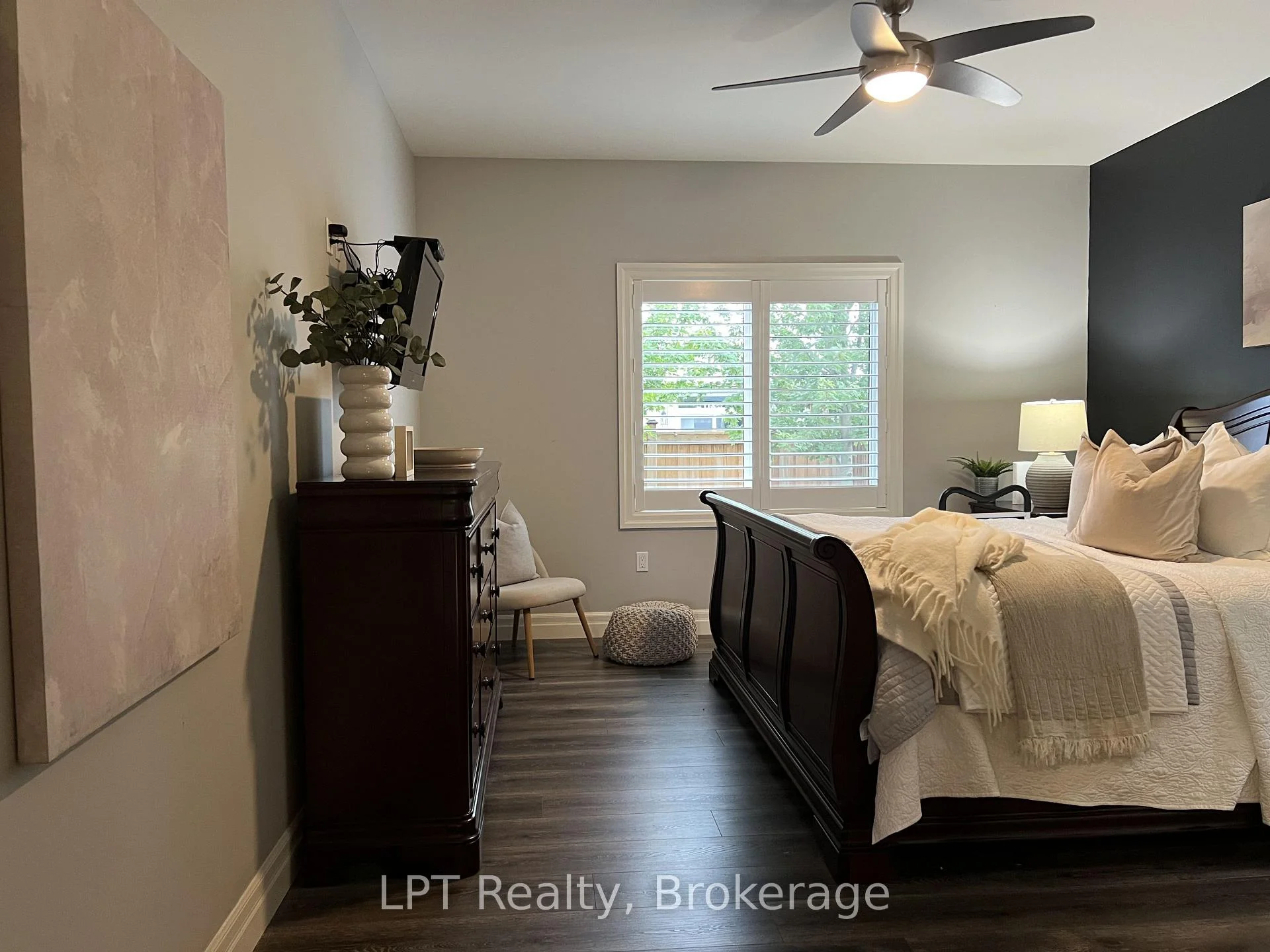 Photo 35 of 80 Ambrosia Terrace, Quinte West, Murray Ward — HOMEH