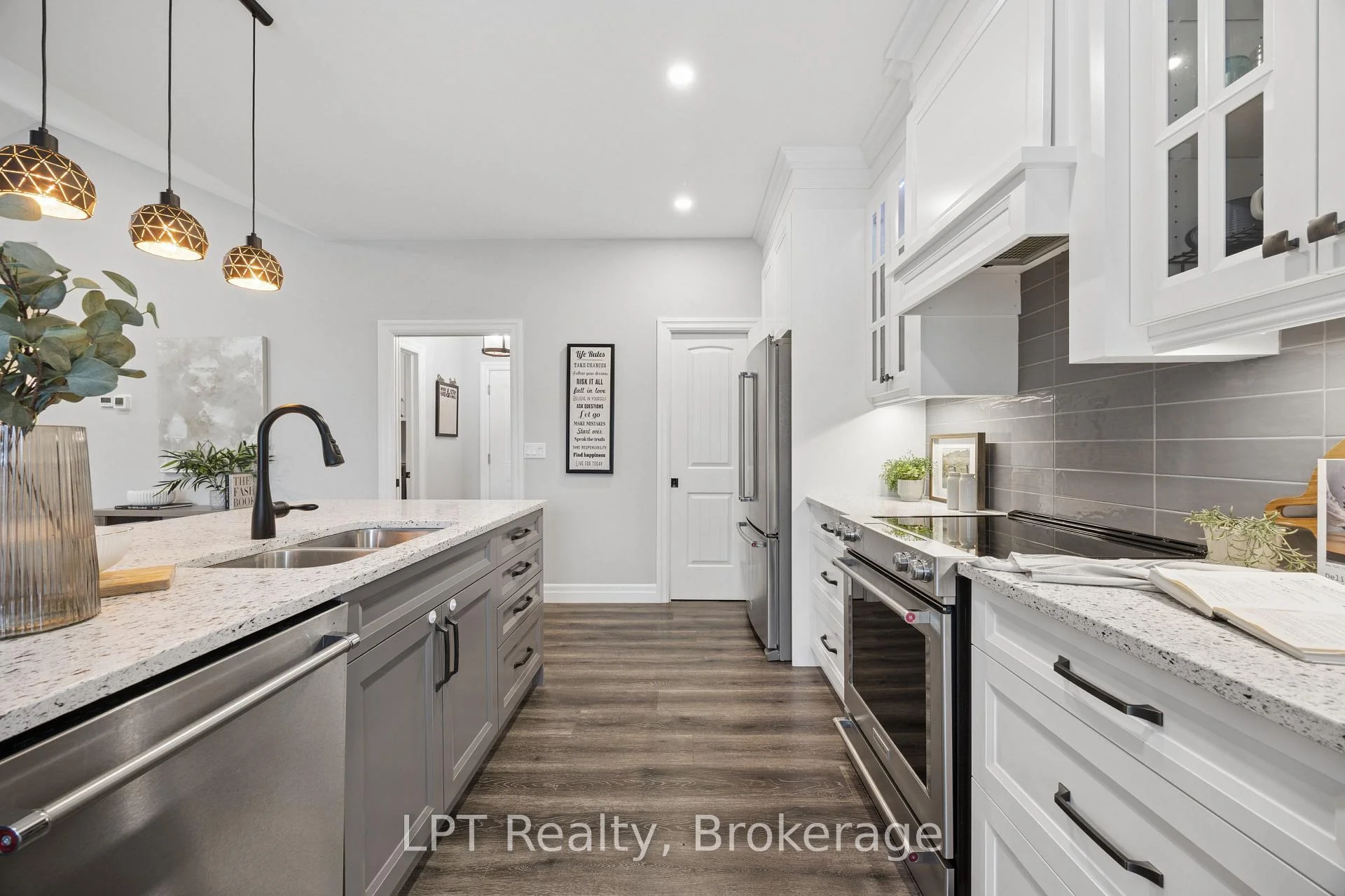 Photo 47 of 80 Ambrosia Terrace, Quinte West, Murray Ward — HOMEH