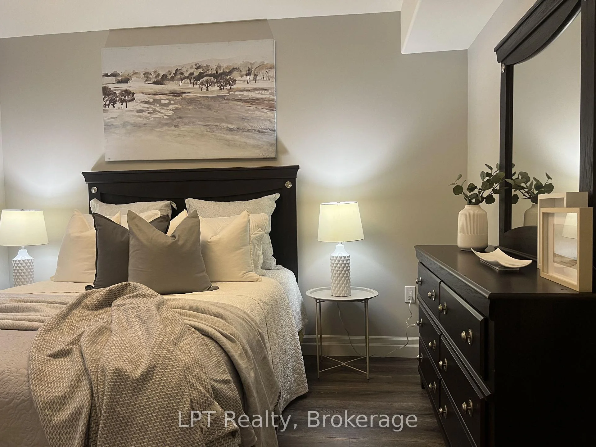 Photo 53 of 80 Ambrosia Terrace, Quinte West, Murray Ward — HOMEH