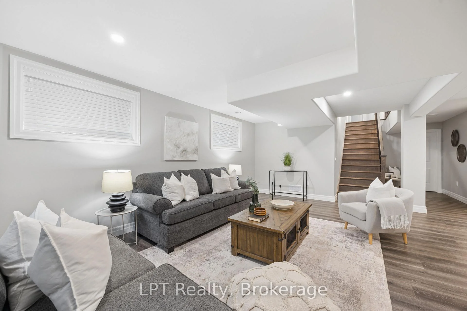 Photo 77 of 80 Ambrosia Terrace, Quinte West, Murray Ward — HOMEH