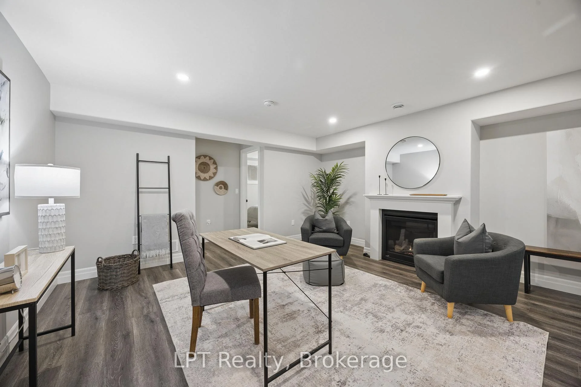 Photo 80 of 80 Ambrosia Terrace, Quinte West, Murray Ward — HOMEH