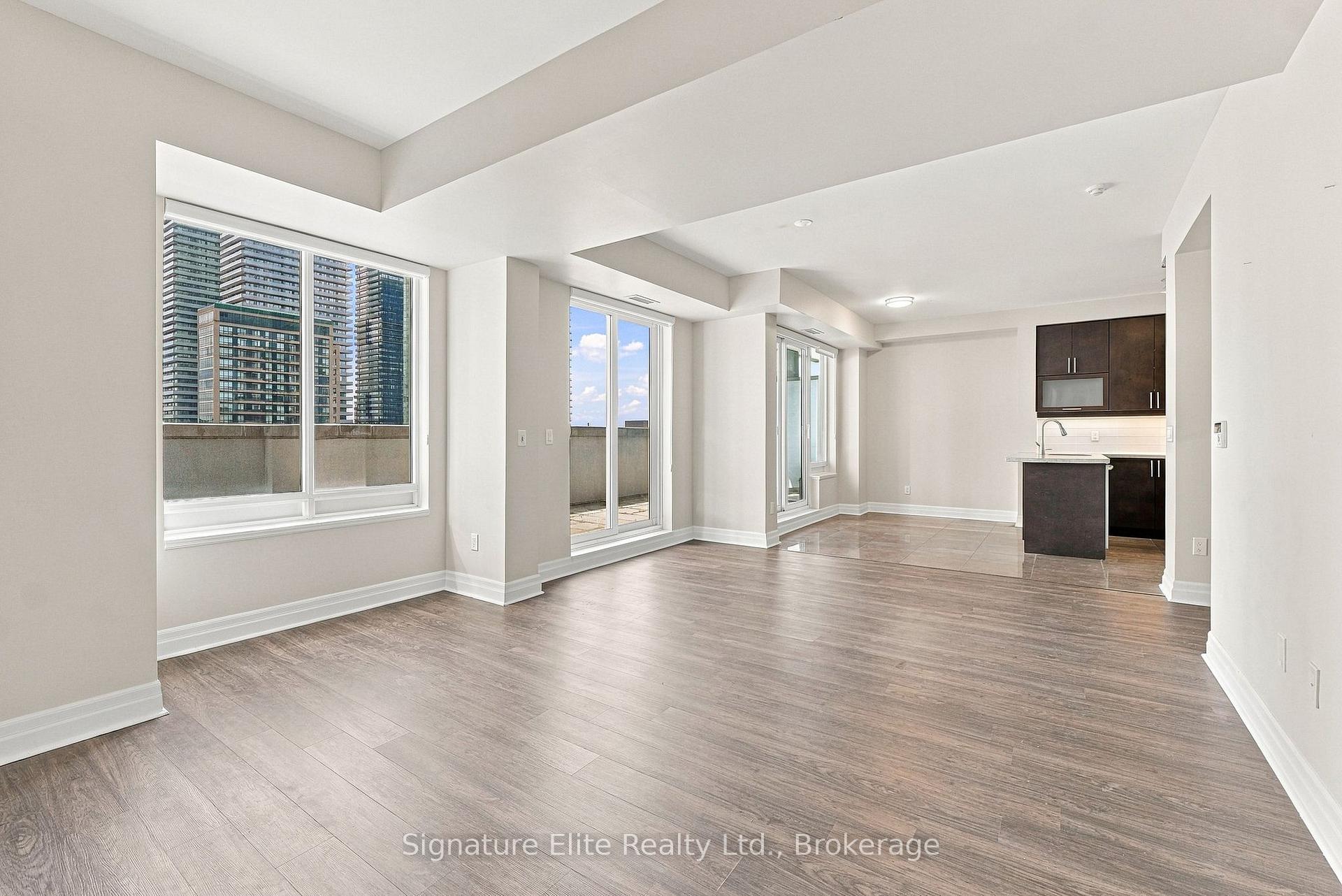 Photo 4 of Unit 2304, 35 Balmuto Street, Toronto, Bay Street Corridor — HOMEH