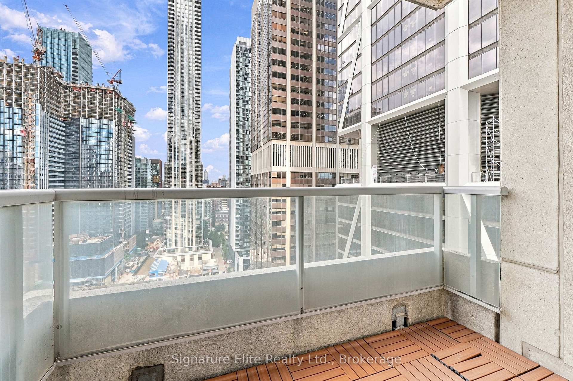 Photo 20 of Unit 2304, 35 Balmuto Street, Toronto, Bay Street Corridor — HOMEH