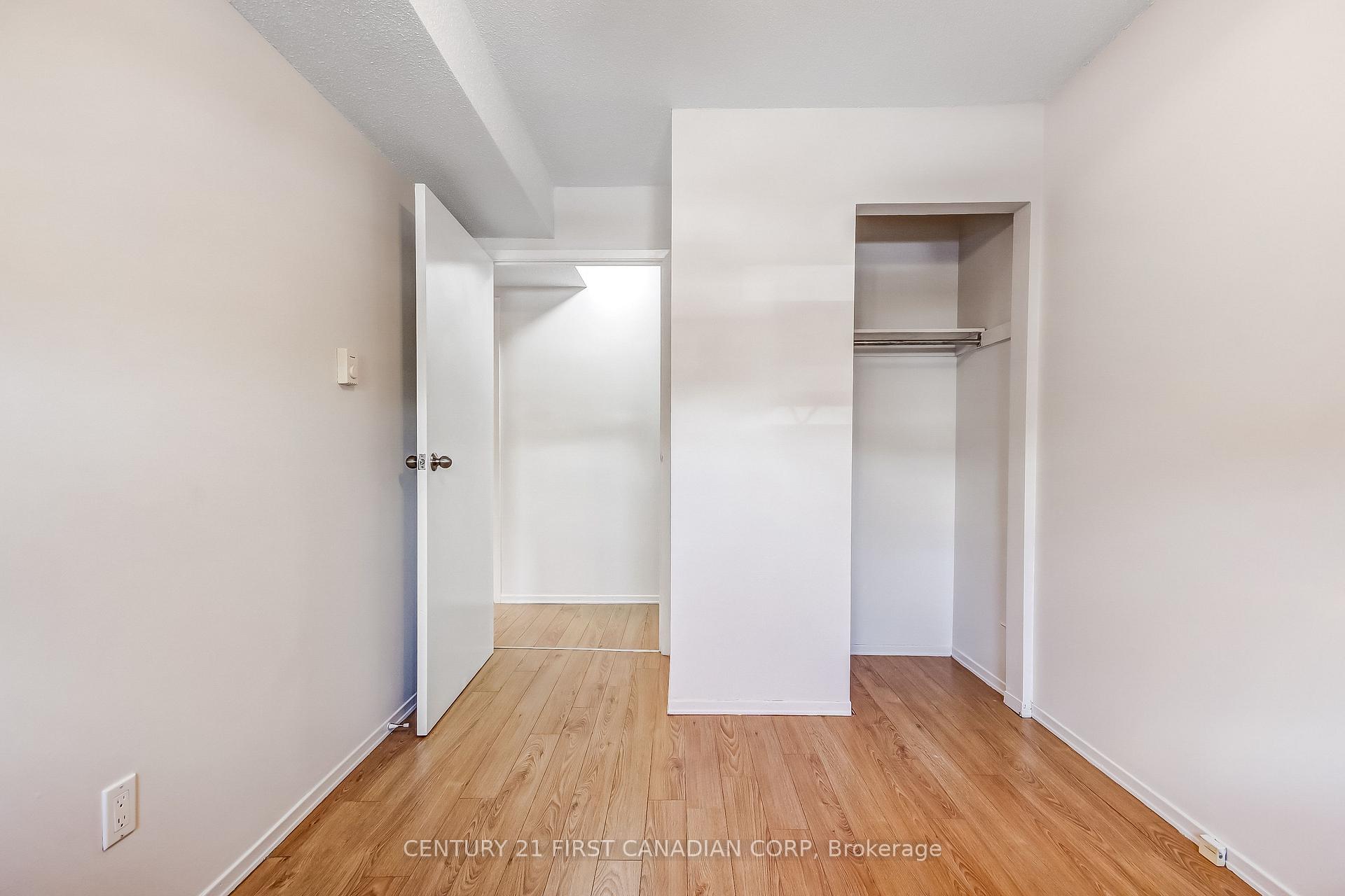Photo 11 of 5 Jacksway Crescent, London, North G — HOMEH