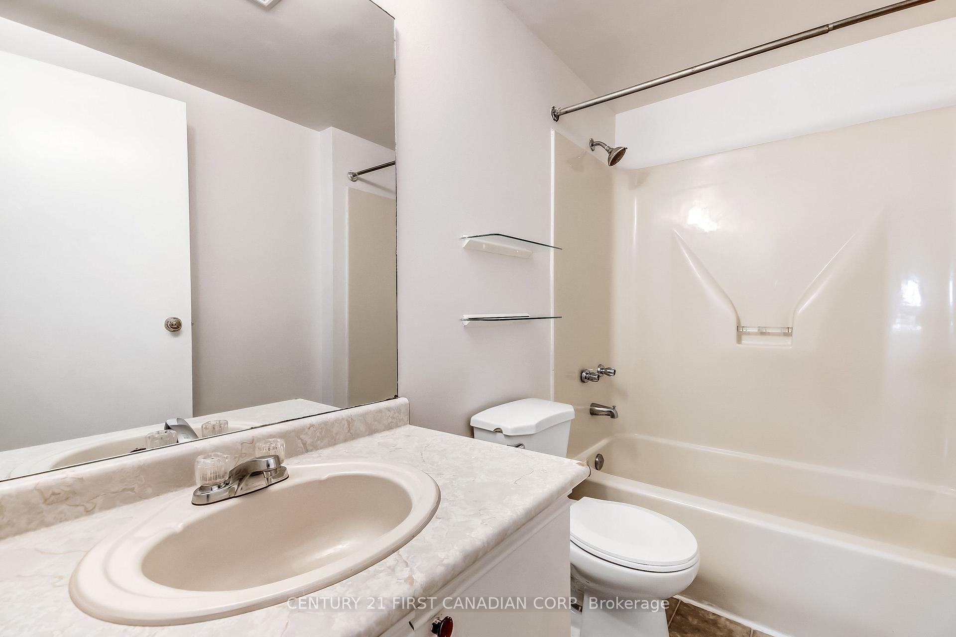 Photo 13 of 5 Jacksway Crescent, London, North G — HOMEH