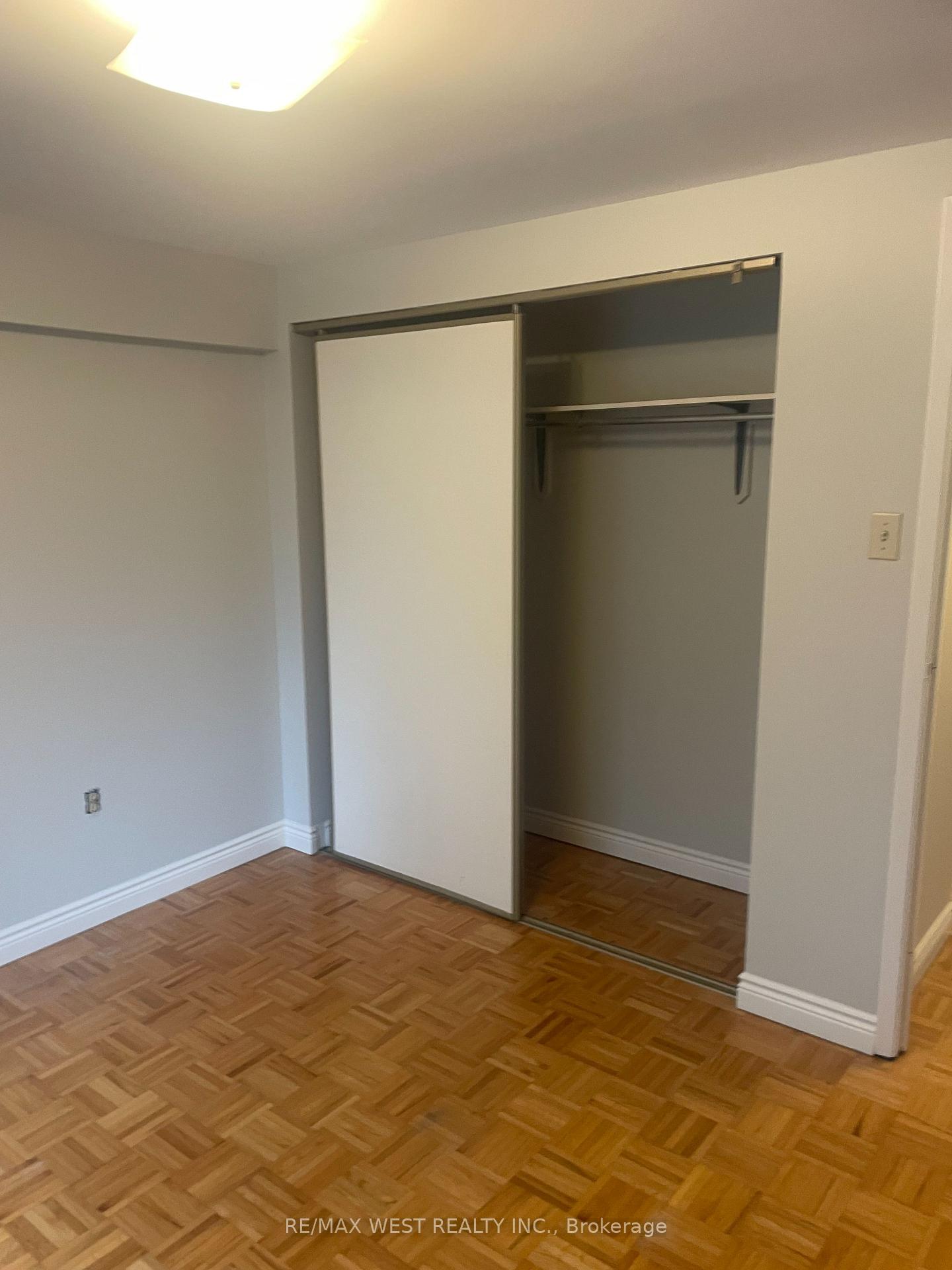 Photo 16 of Unit 202 Rear, 13 Grange Avenue, Toronto, Kensington-Chinatown — HOMEH
