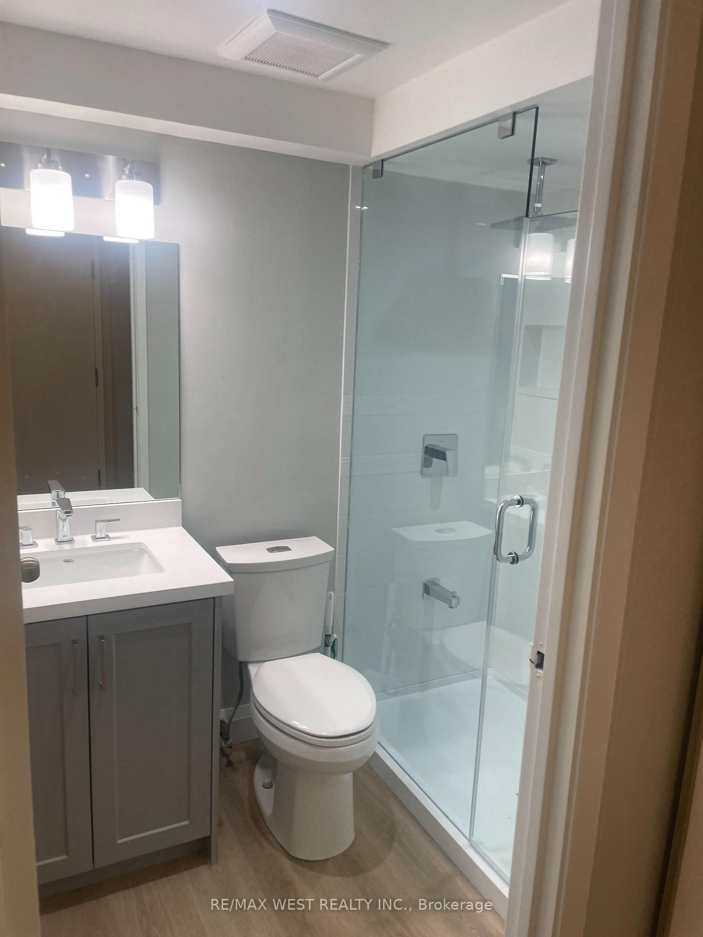 Photo 20 of Unit 202 Rear, 13 Grange Avenue, Toronto, Kensington-Chinatown — HOMEH