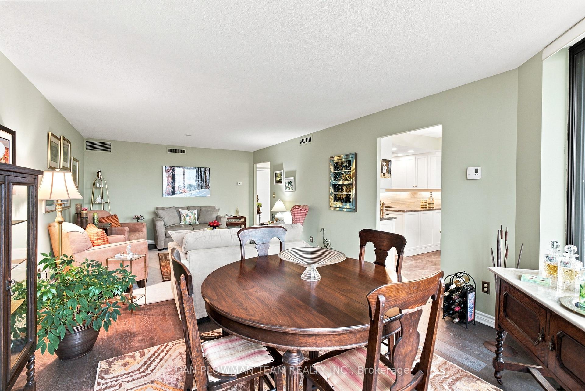 Photo 10 of Unit 1003, 900 Wilson Road N, Oshawa, Centennial — HOMEH