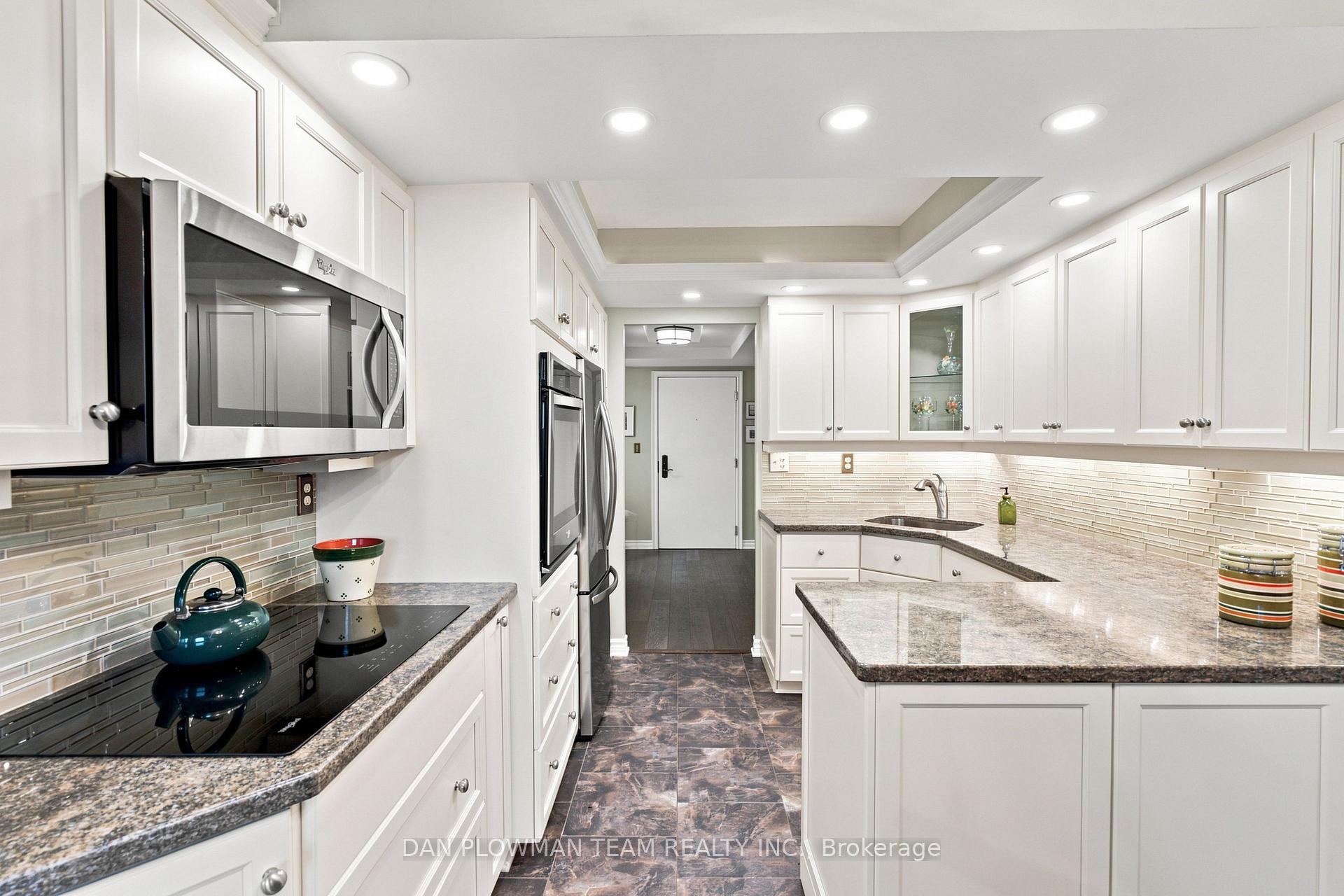 Photo 11 of Unit 1003, 900 Wilson Road N, Oshawa, Centennial — HOMEH