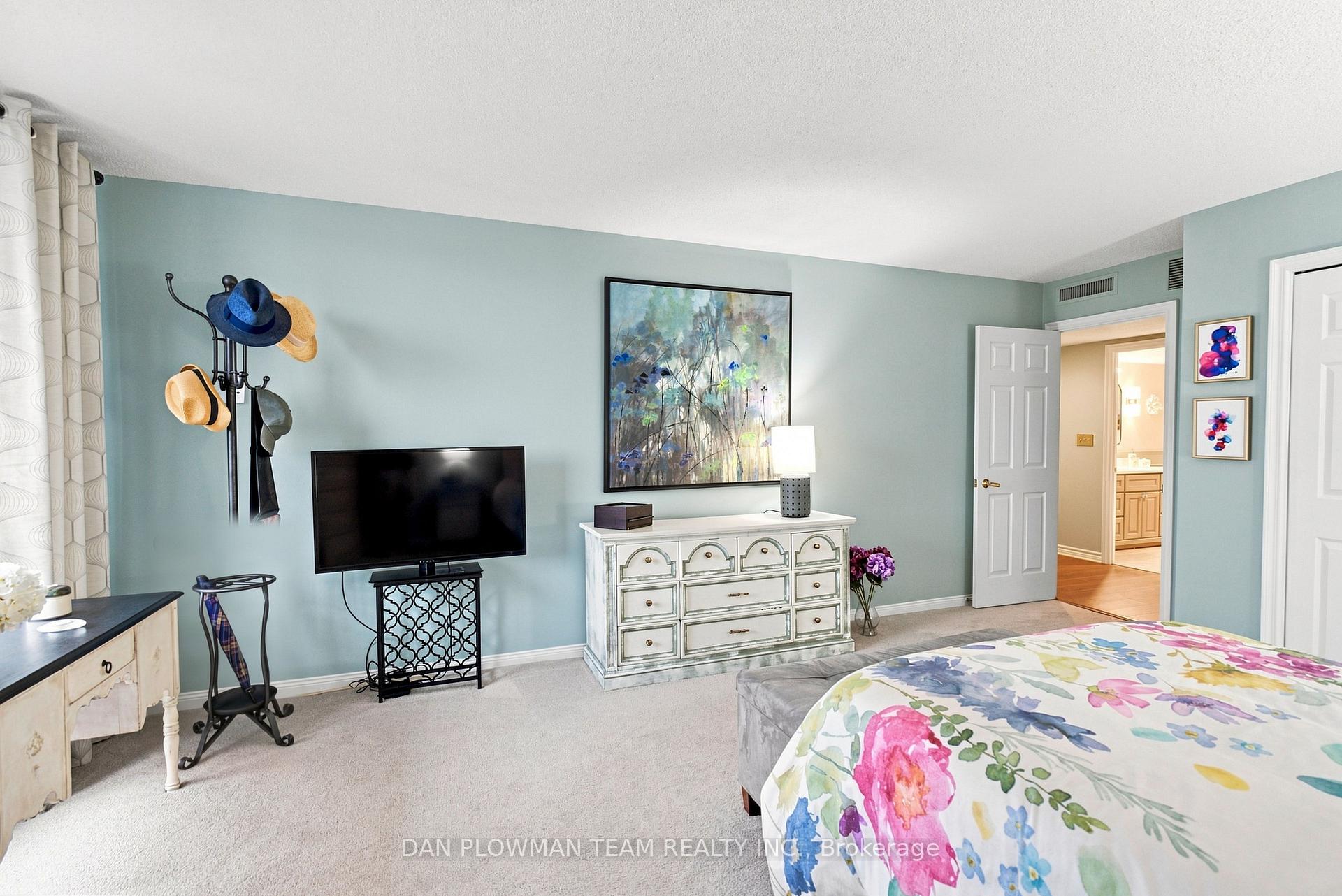 Photo 24 of Unit 1003, 900 Wilson Road N, Oshawa, Centennial — HOMEH