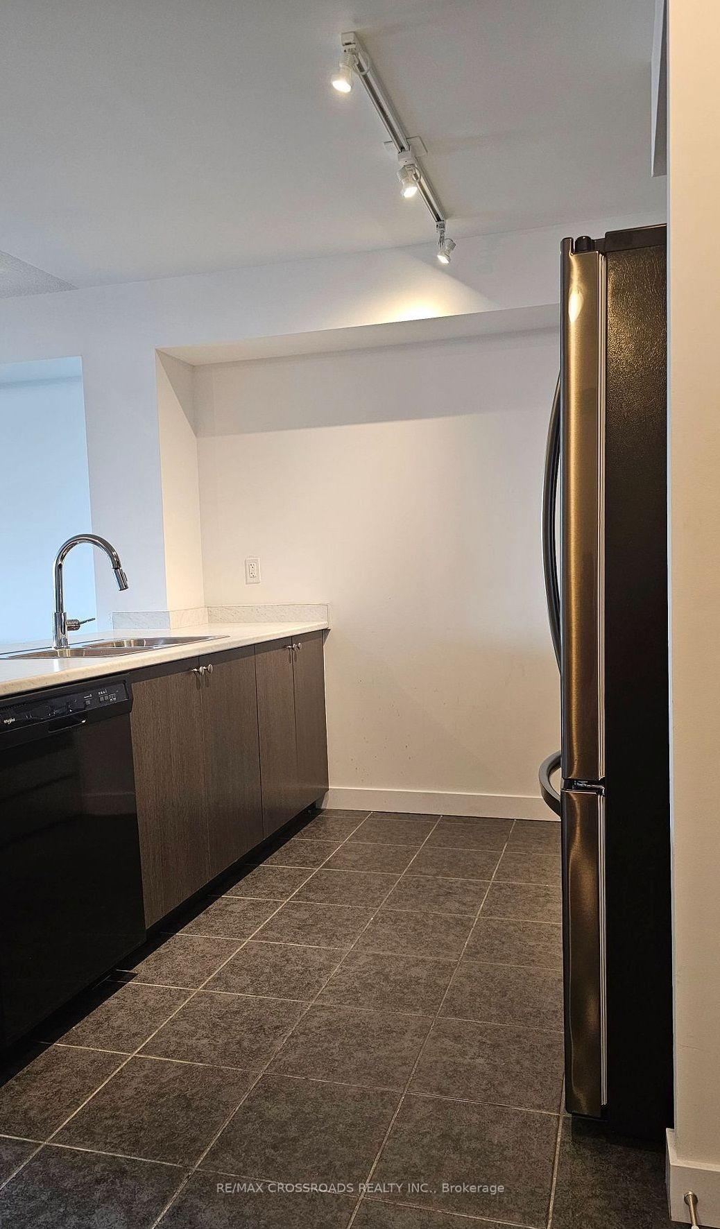 Photo 10 of Unit 502, 8 Trent Avenue, Toronto, East End-Danforth — HOMEH