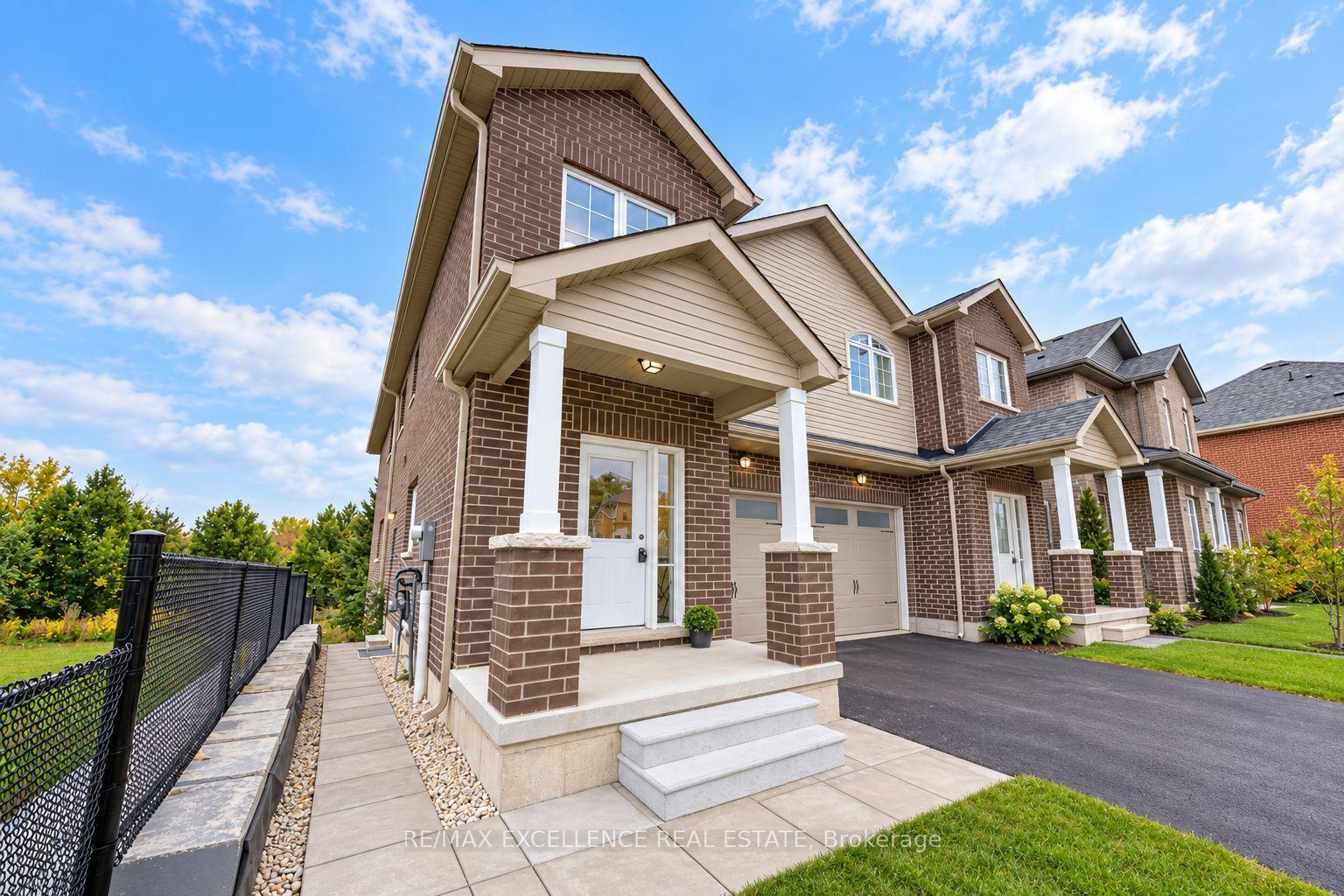 Photo 6 of 39 Allness Road, Brampton, Fletcher's Meadow — HOMEH