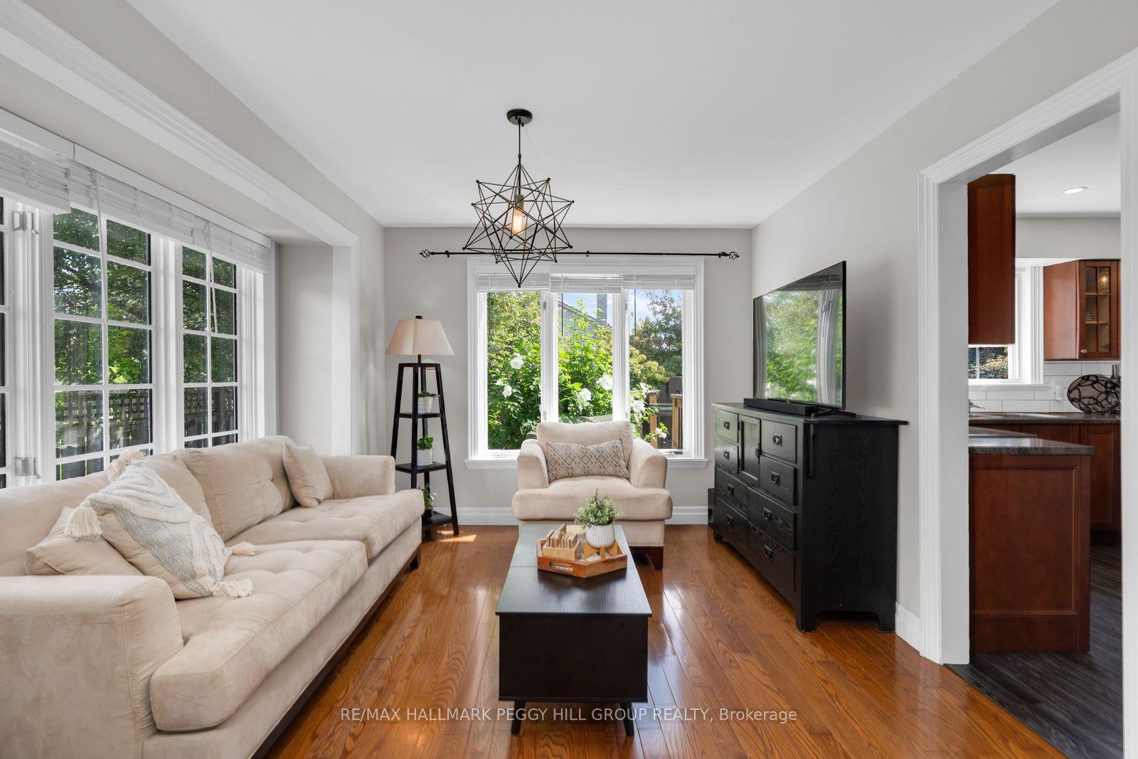 Photo 6 of 39 Howard Drive, Oro-Medonte, Rural Oro-Medonte — HOMEH