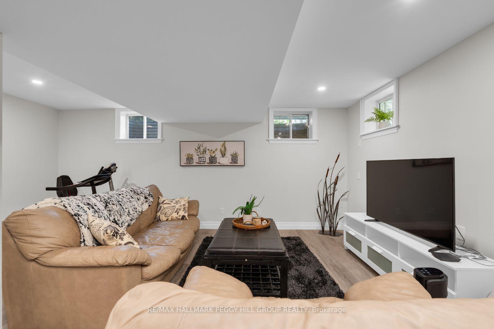 Photo 14 of 39 Howard Drive, Oro-Medonte, Rural Oro-Medonte — HOMEH