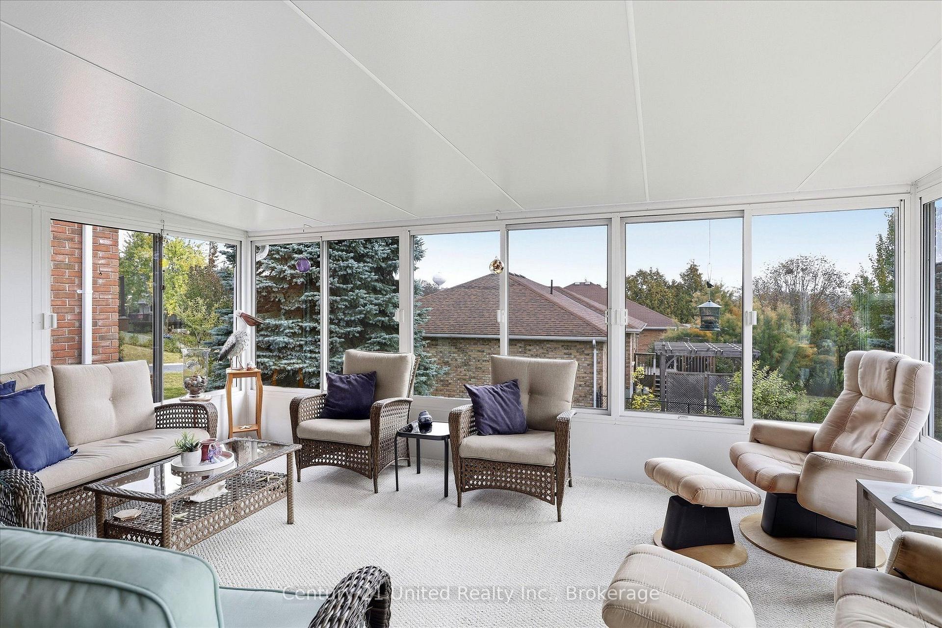 Photo 12 of 2318 Sumac Street, Peterborough, Monaghan Ward 2 — HOMEH