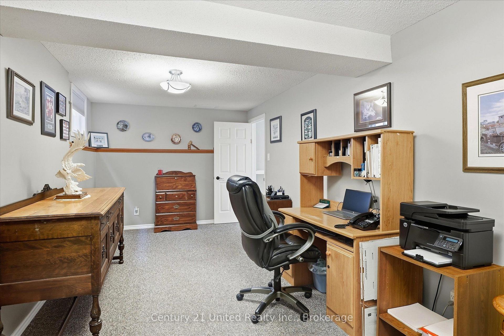 Photo 29 of 2318 Sumac Street, Peterborough, Monaghan Ward 2 — HOMEH