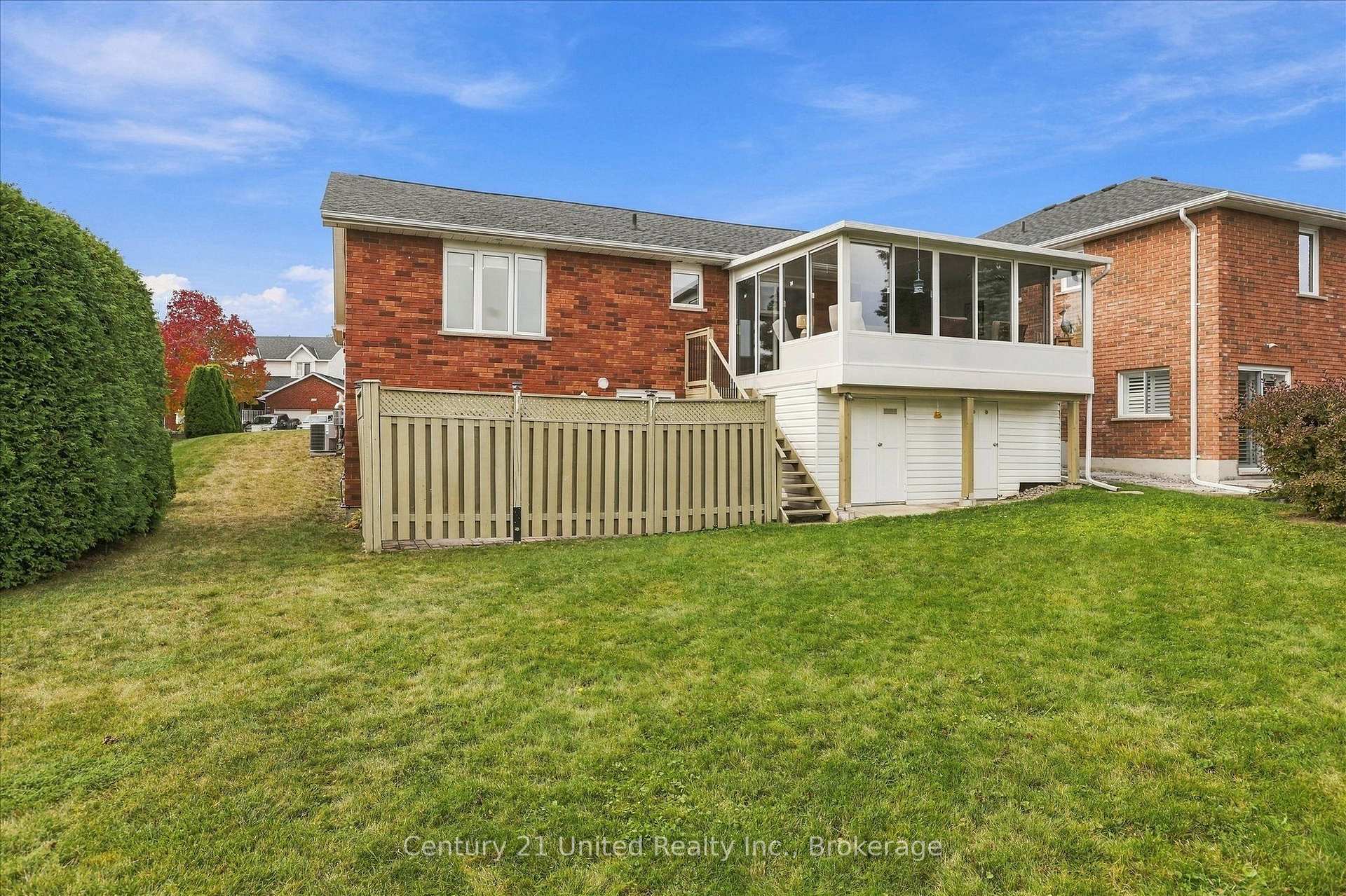 Photo 33 of 2318 Sumac Street, Peterborough, Monaghan Ward 2 — HOMEH