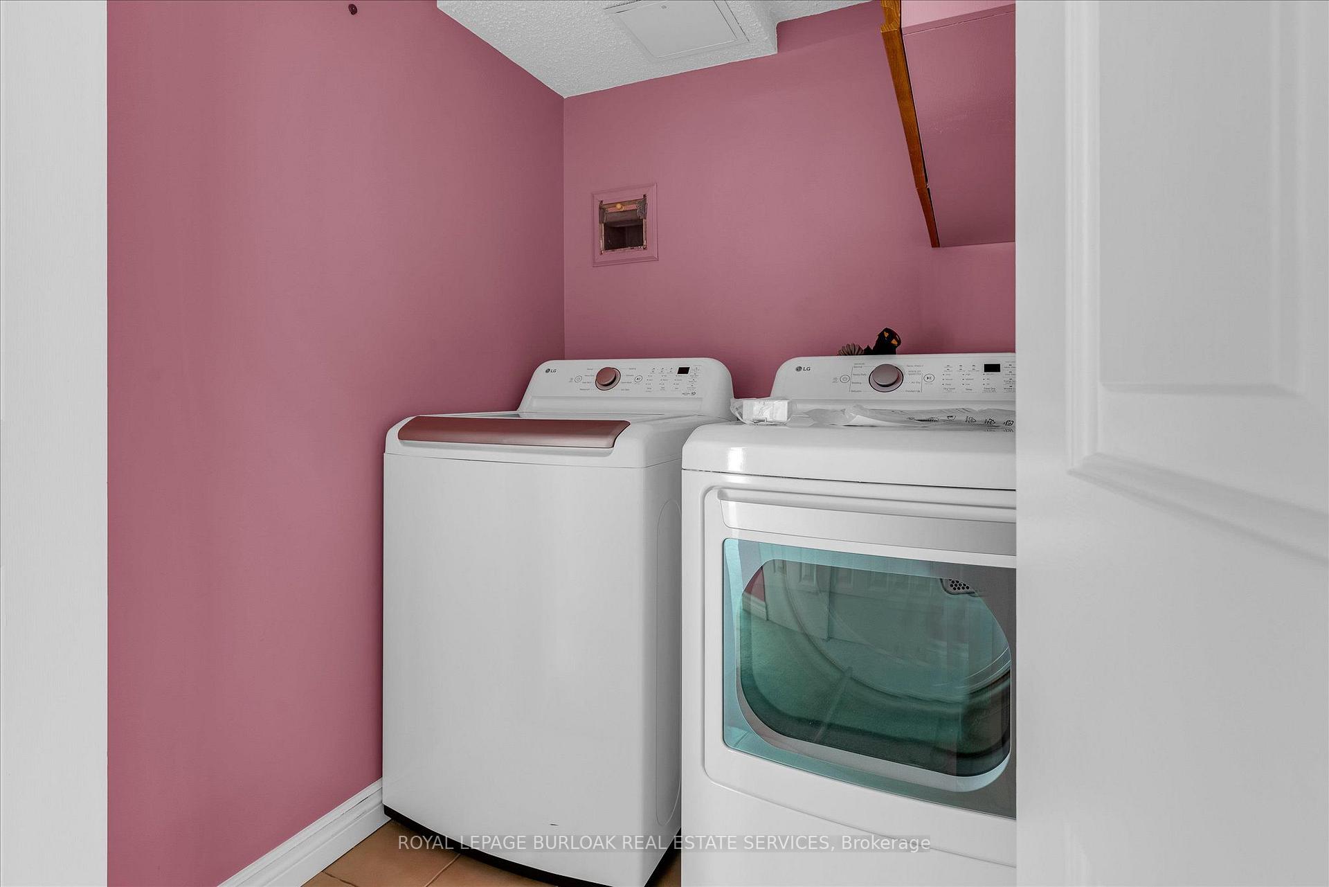 Photo 11 of Unit 404, 2121 Lakeshore Road, Burlington, Brant — HOMEH