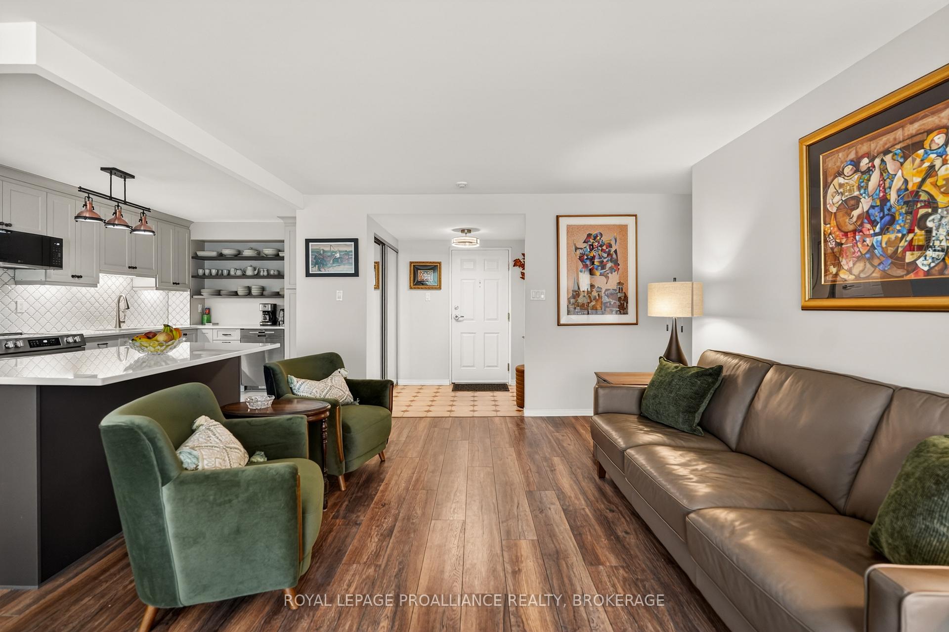Photo 19 of Unit 401, 257 Bath Road, Kingston, West of Sir John A. Blvd — HOMEH