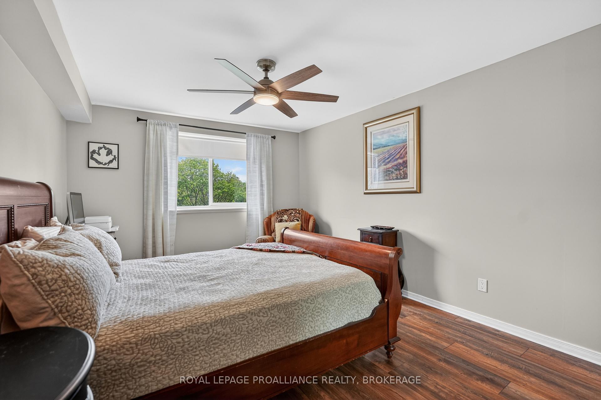 Photo 21 of Unit 401, 257 Bath Road, Kingston, West of Sir John A. Blvd — HOMEH