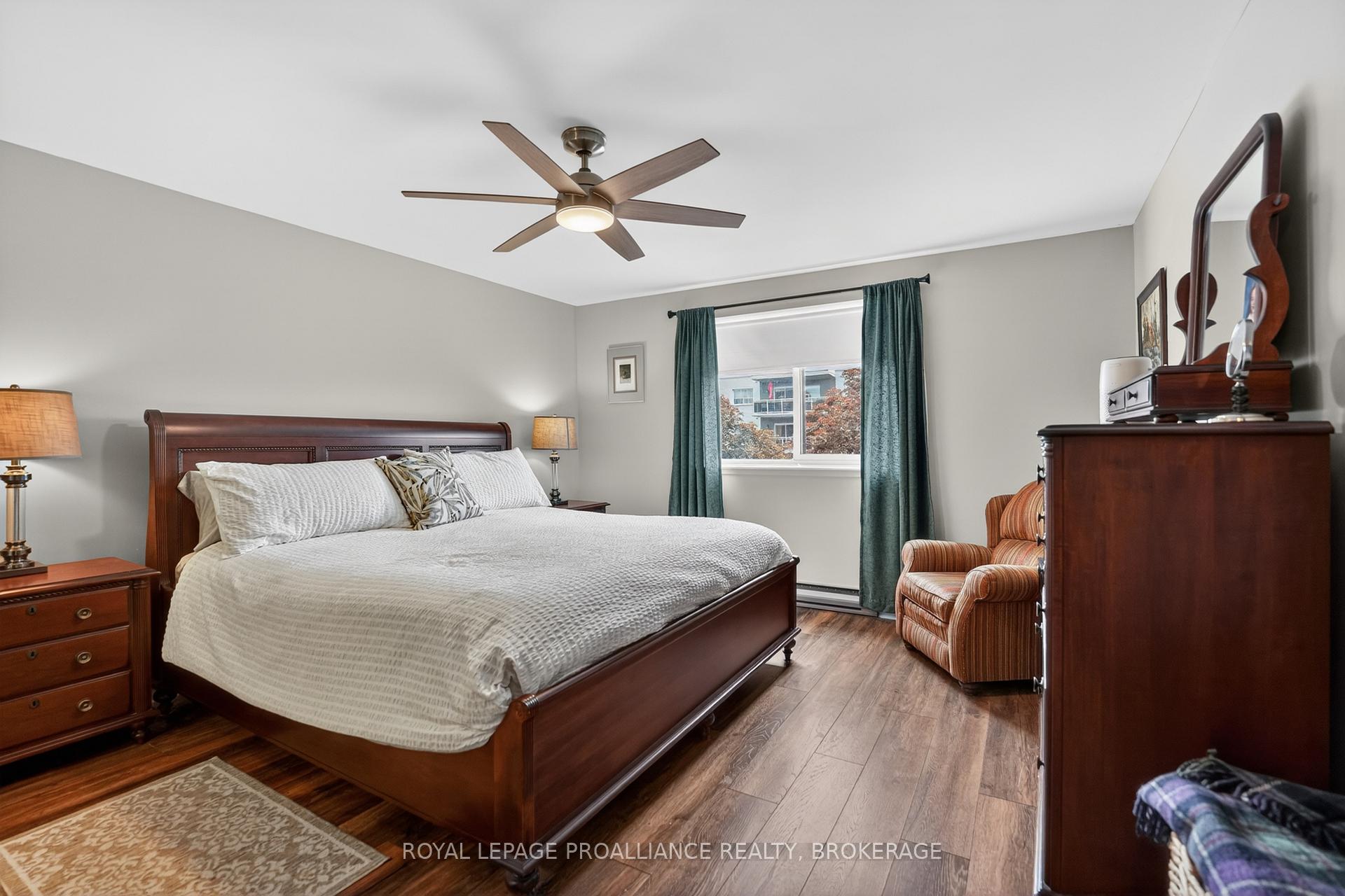 Photo 24 of Unit 401, 257 Bath Road, Kingston, West of Sir John A. Blvd — HOMEH