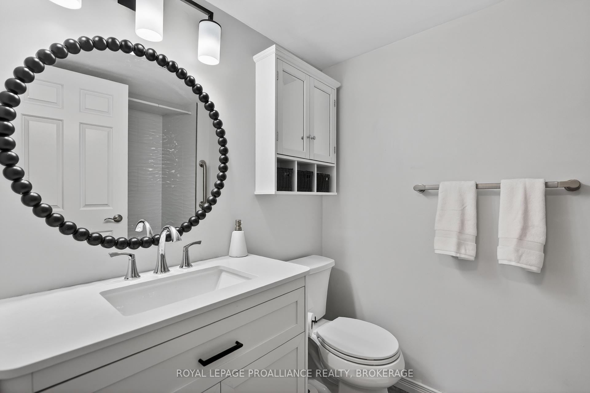 Photo 29 of Unit 401, 257 Bath Road, Kingston, West of Sir John A. Blvd — HOMEH