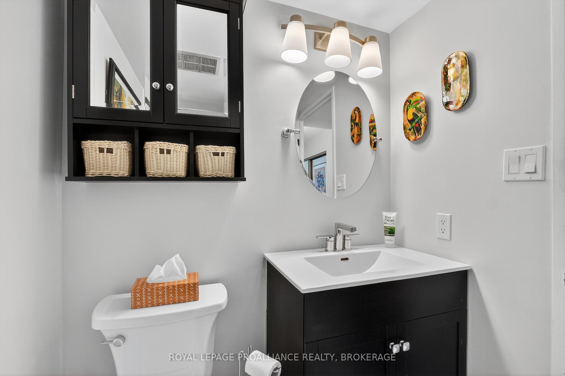 Photo 32 of Unit 401, 257 Bath Road, Kingston, West of Sir John A. Blvd — HOMEH