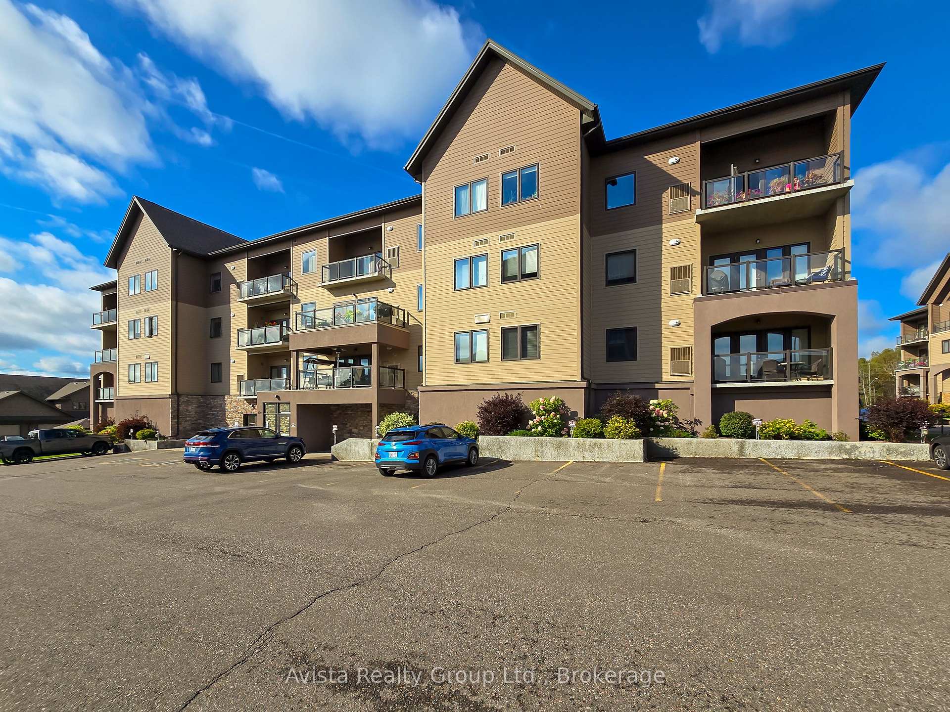Photo 1 of Unit 118, 200 Oasis Lane, Thunder Bay, Academy Heights — HOMEH