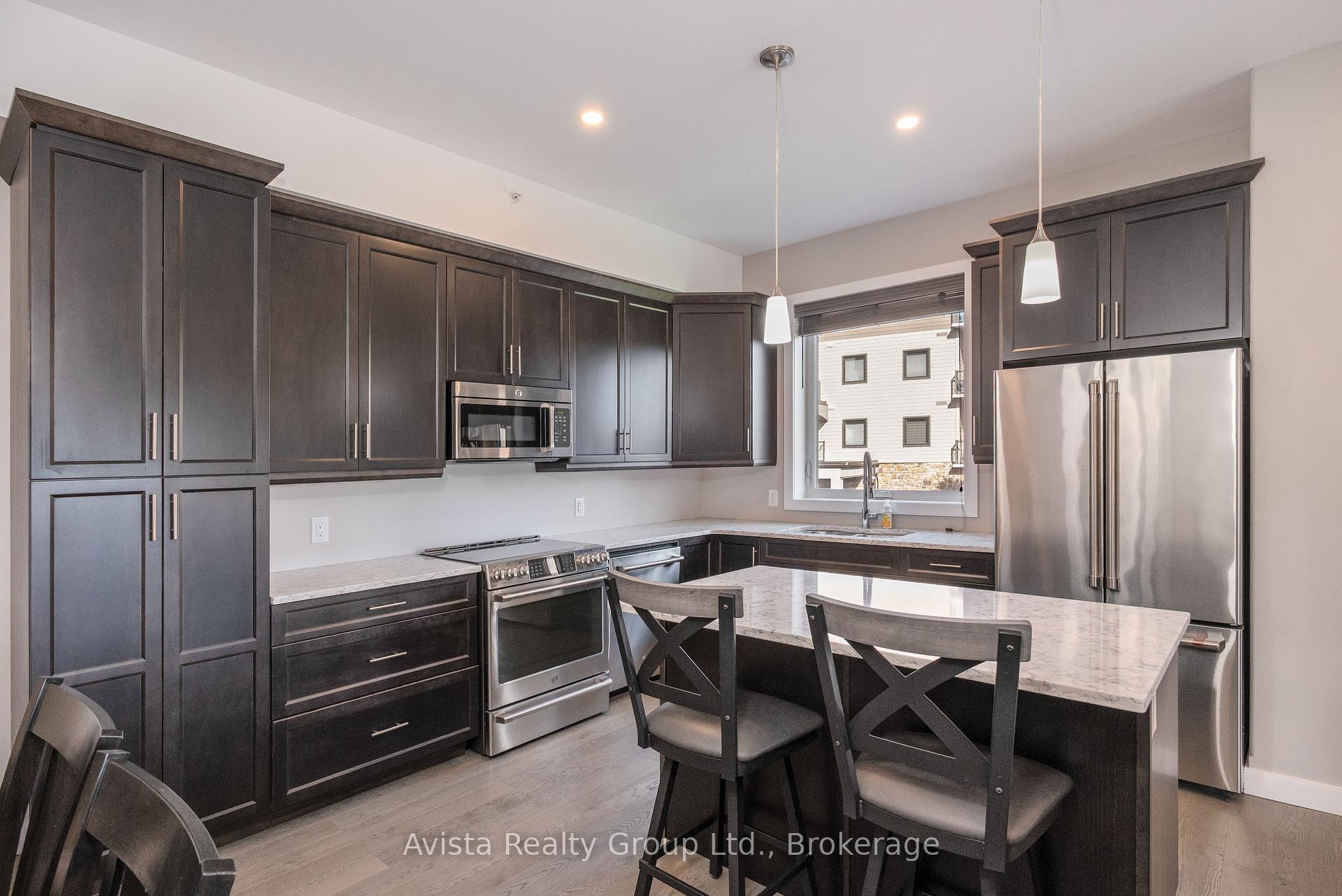 Photo 3 of Unit 118, 200 Oasis Lane, Thunder Bay, Academy Heights — HOMEH