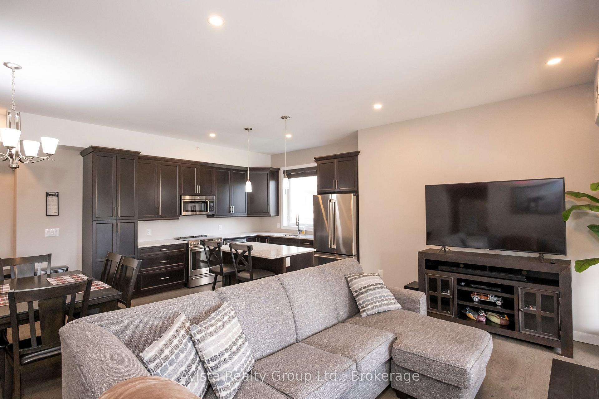 Photo 13 of Unit 118, 200 Oasis Lane, Thunder Bay, Academy Heights — HOMEH