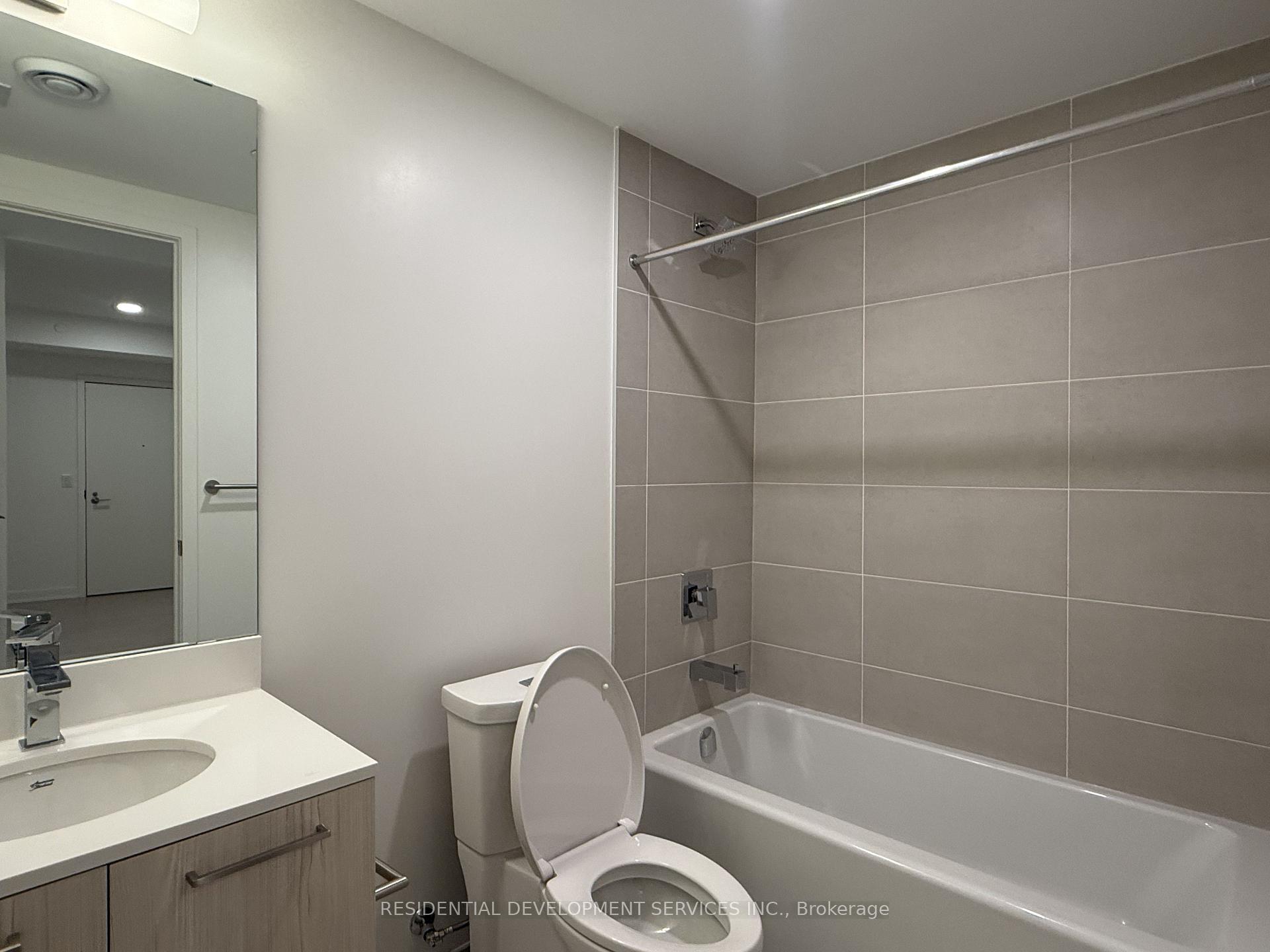 Photo 11 of Unit 404, 65 Mutual Street, Toronto, Church-Yonge Corridor — HOMEH
