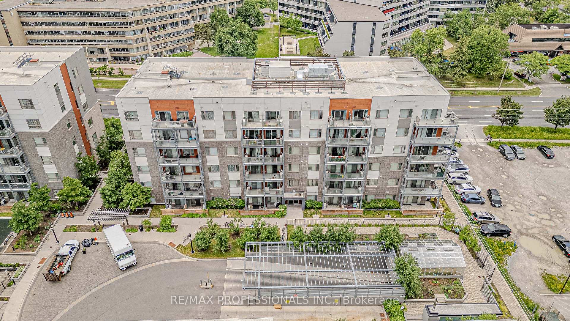 Photo of Unit 401, 5155 Sheppard East Avenue