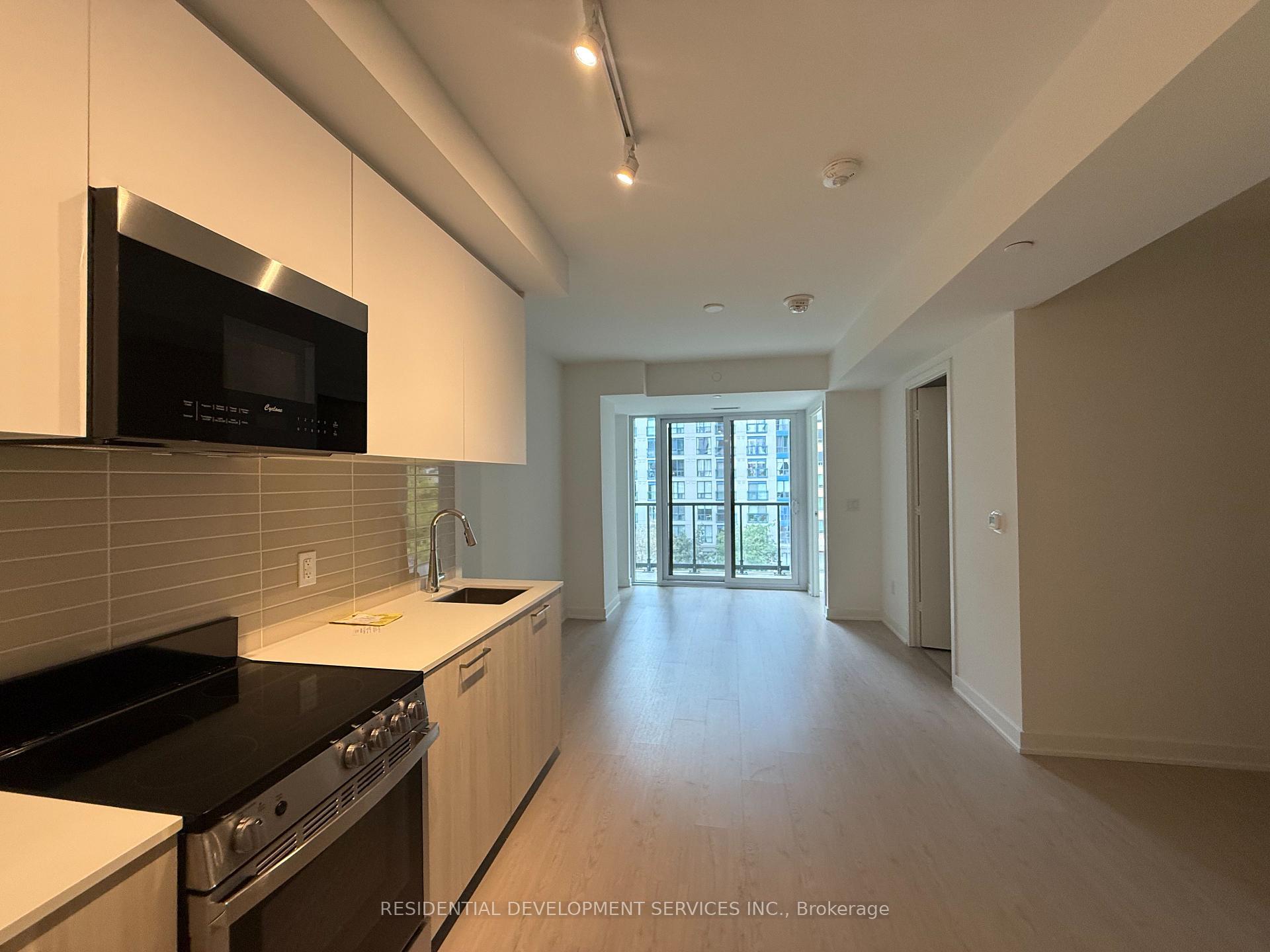 Photo 3 of Unit 410, 65 Mutual Street, Toronto, Church-Yonge Corridor — HOMEH
