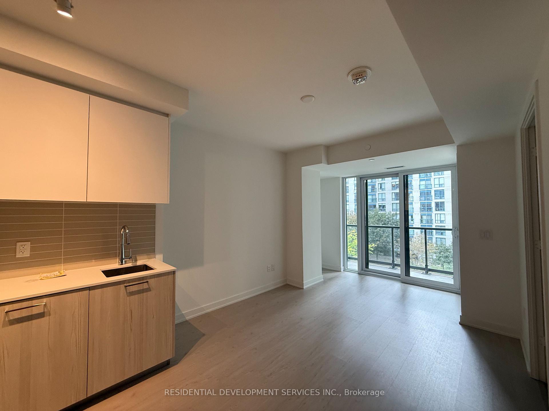 Photo 5 of Unit 410, 65 Mutual Street, Toronto, Church-Yonge Corridor — HOMEH