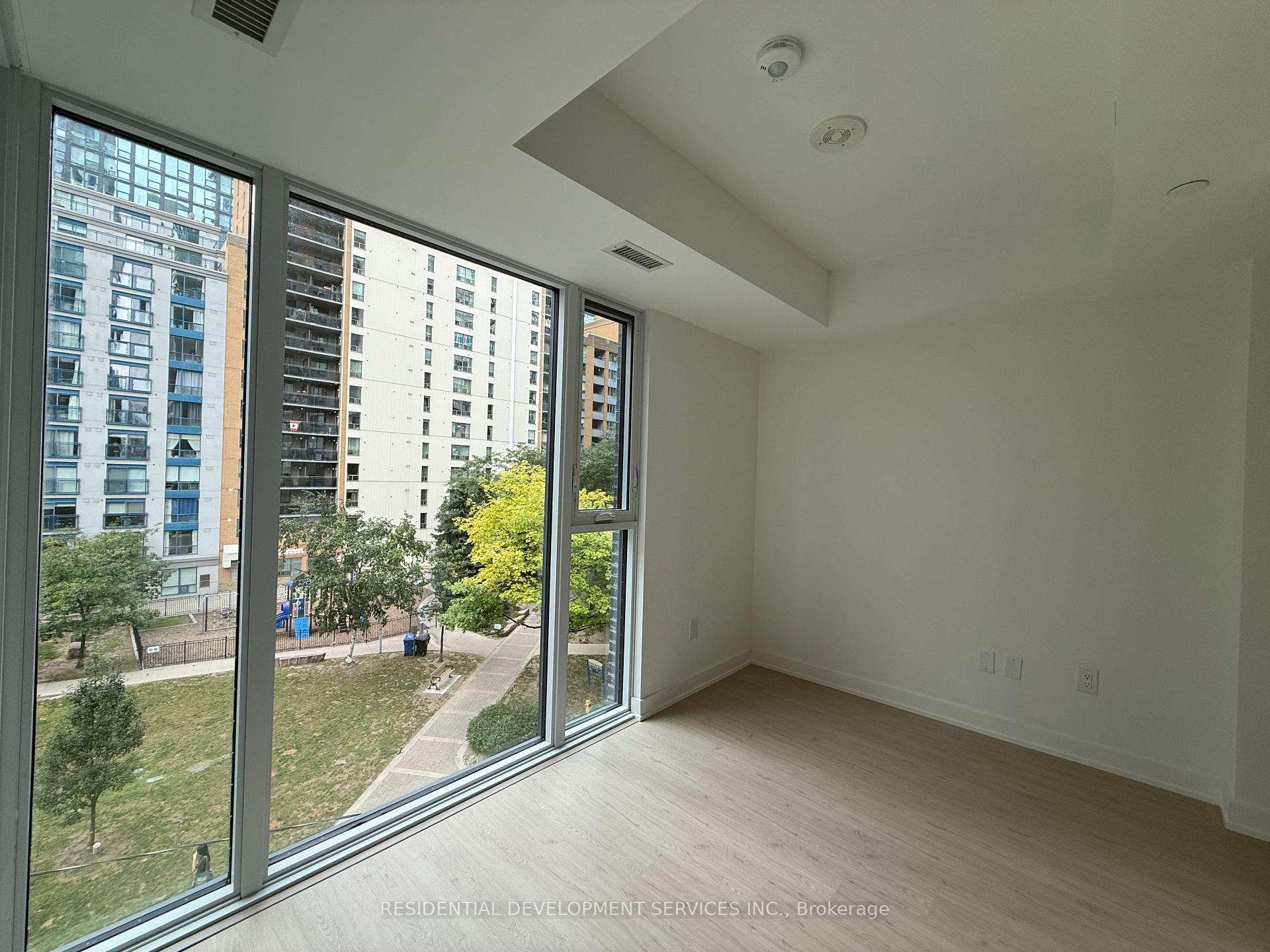 Photo 7 of Unit 410, 65 Mutual Street, Toronto, Church-Yonge Corridor — HOMEH