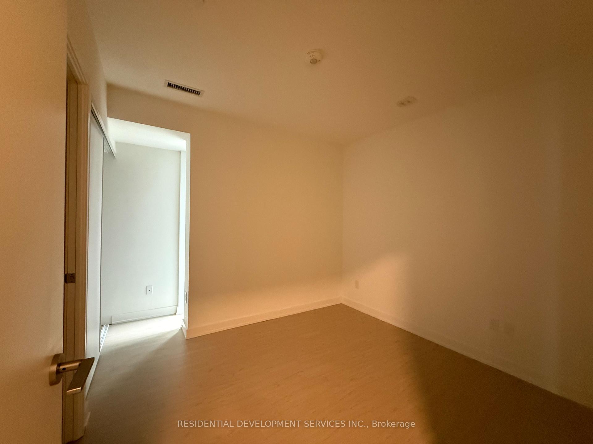 Photo 8 of Unit 410, 65 Mutual Street, Toronto, Church-Yonge Corridor — HOMEH