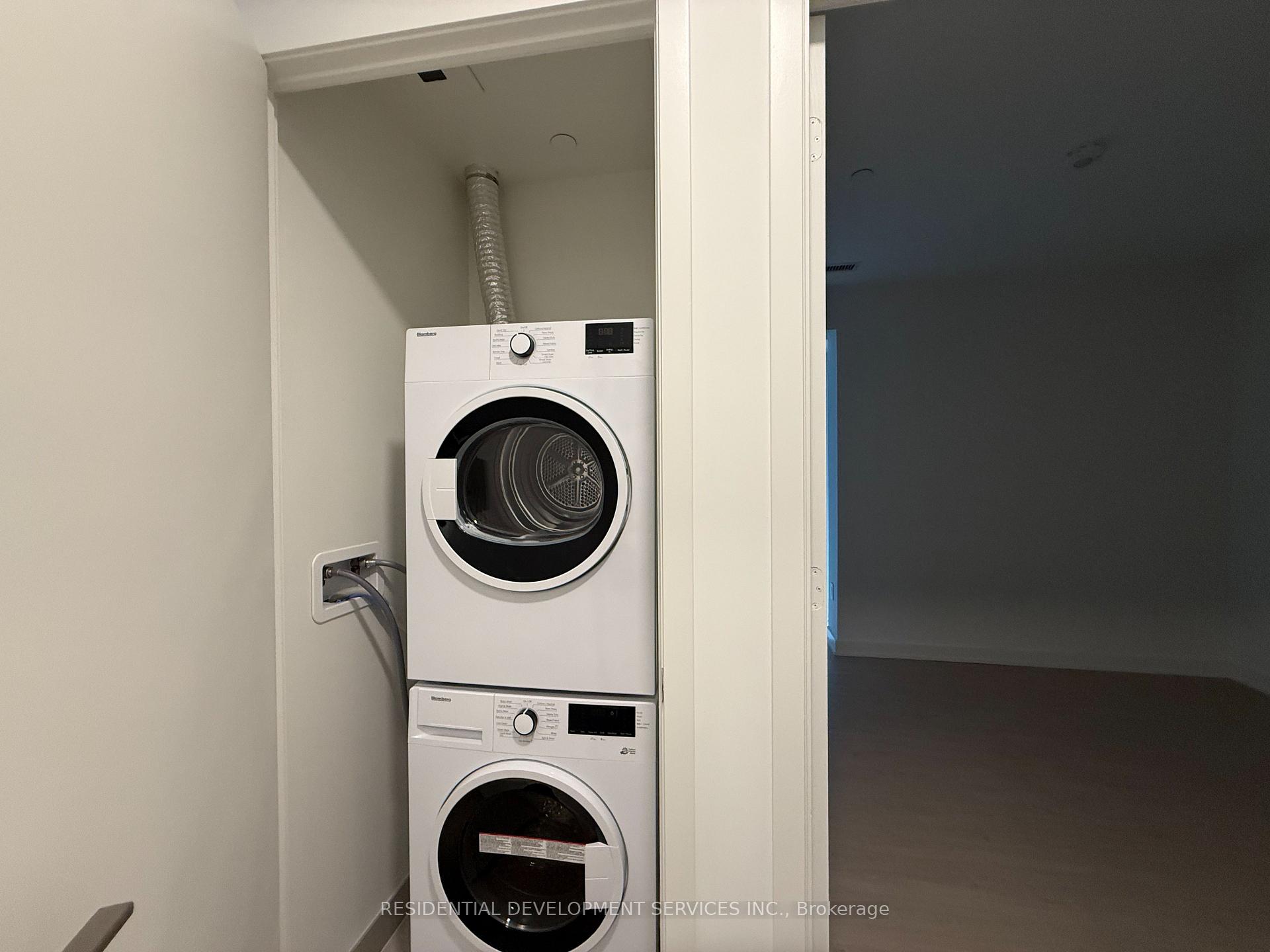 Photo 12 of Unit 410, 65 Mutual Street, Toronto, Church-Yonge Corridor — HOMEH