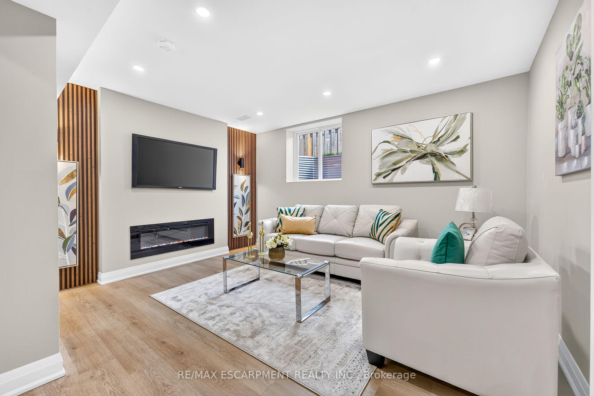 Photo 17 of 150 Howard Avenue, Hamilton, Balfour — HOMEH
