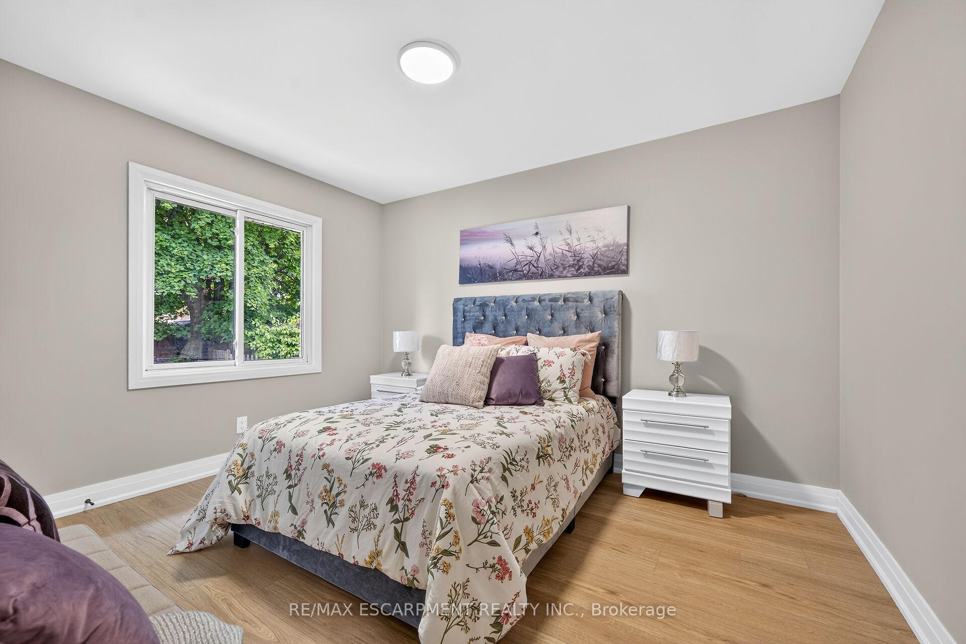 Photo 21 of 150 Howard Avenue, Hamilton, Balfour — HOMEH